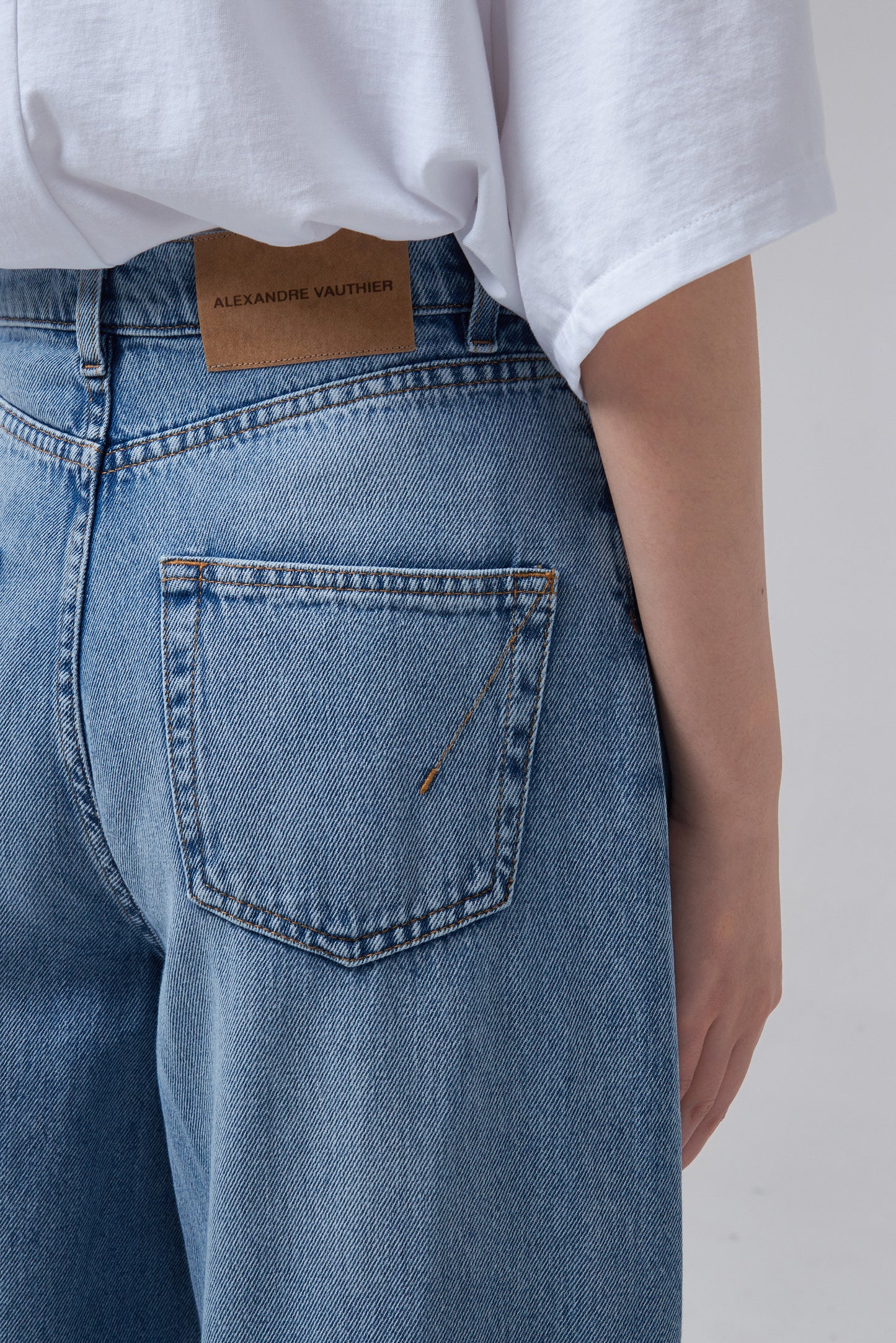 FLARED DENIM JEANS