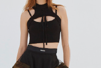 HALTER NECK KNIT TOP