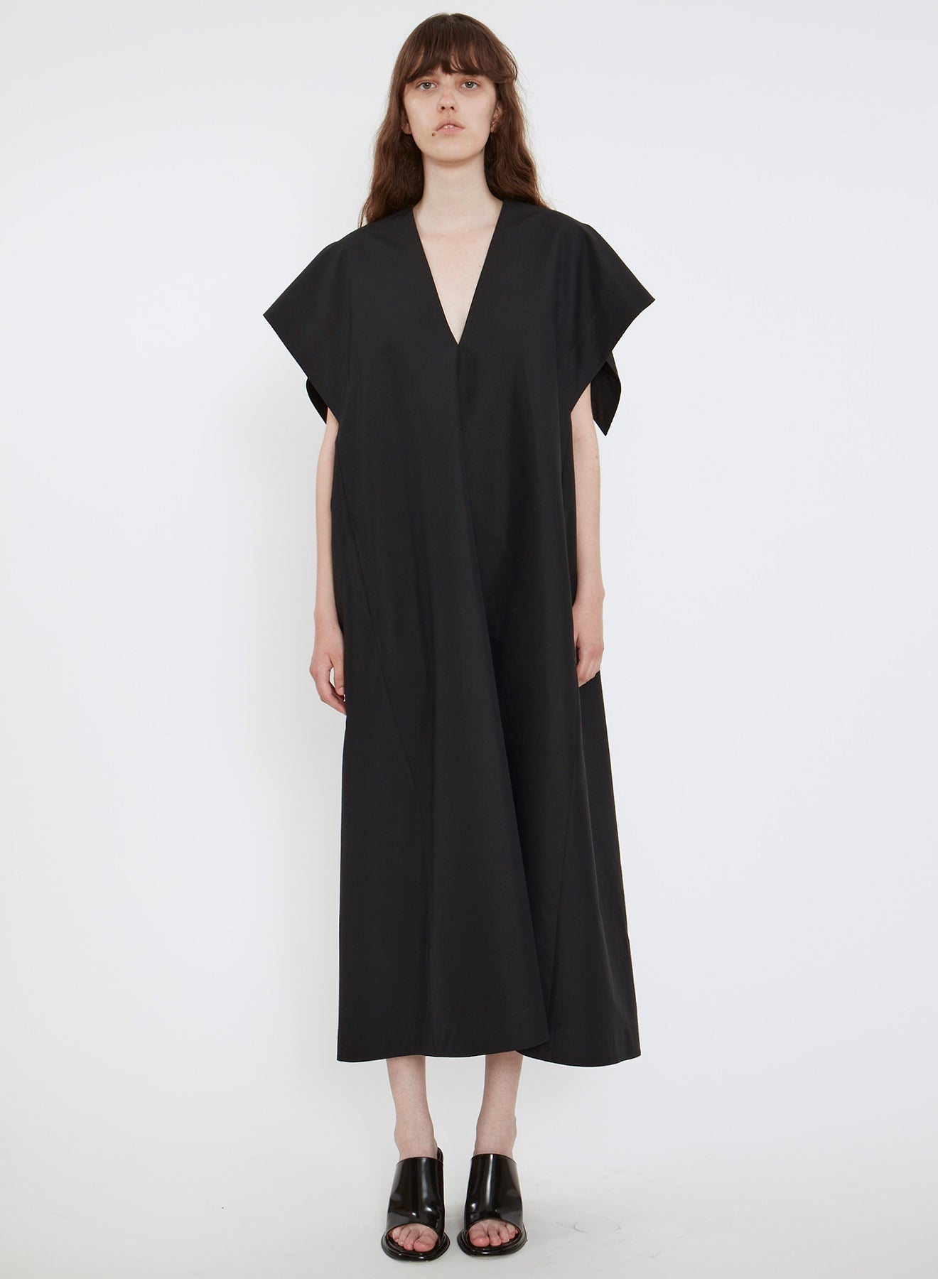 LOOSE FIT V-NECK DRESS