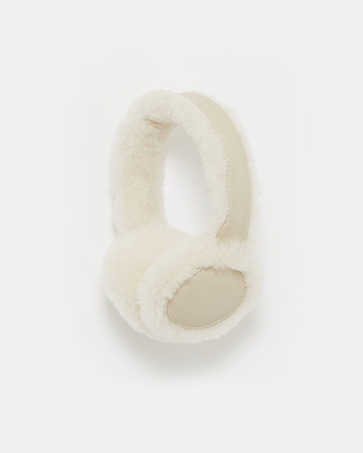CACHE OREILLES