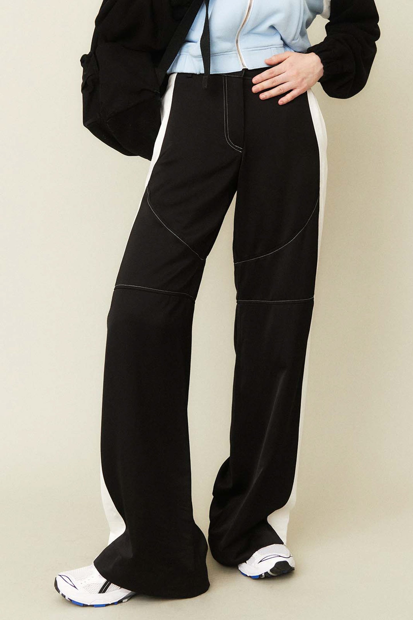 DIVIDE SATIN PANTS