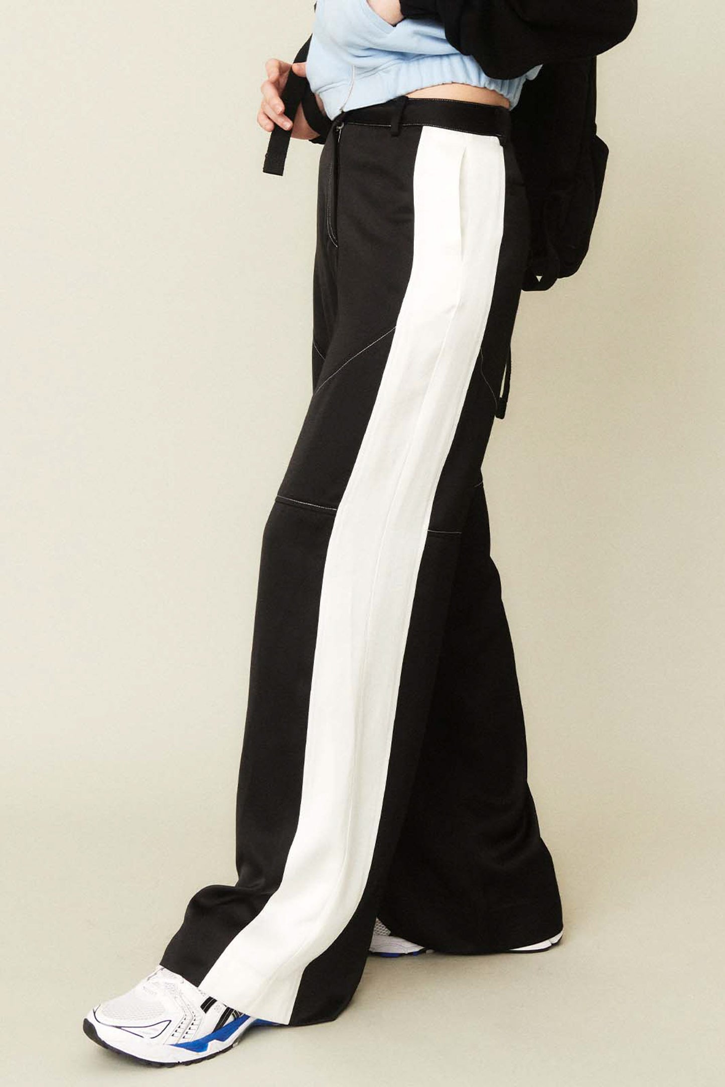 DIVIDE SATIN PANTS