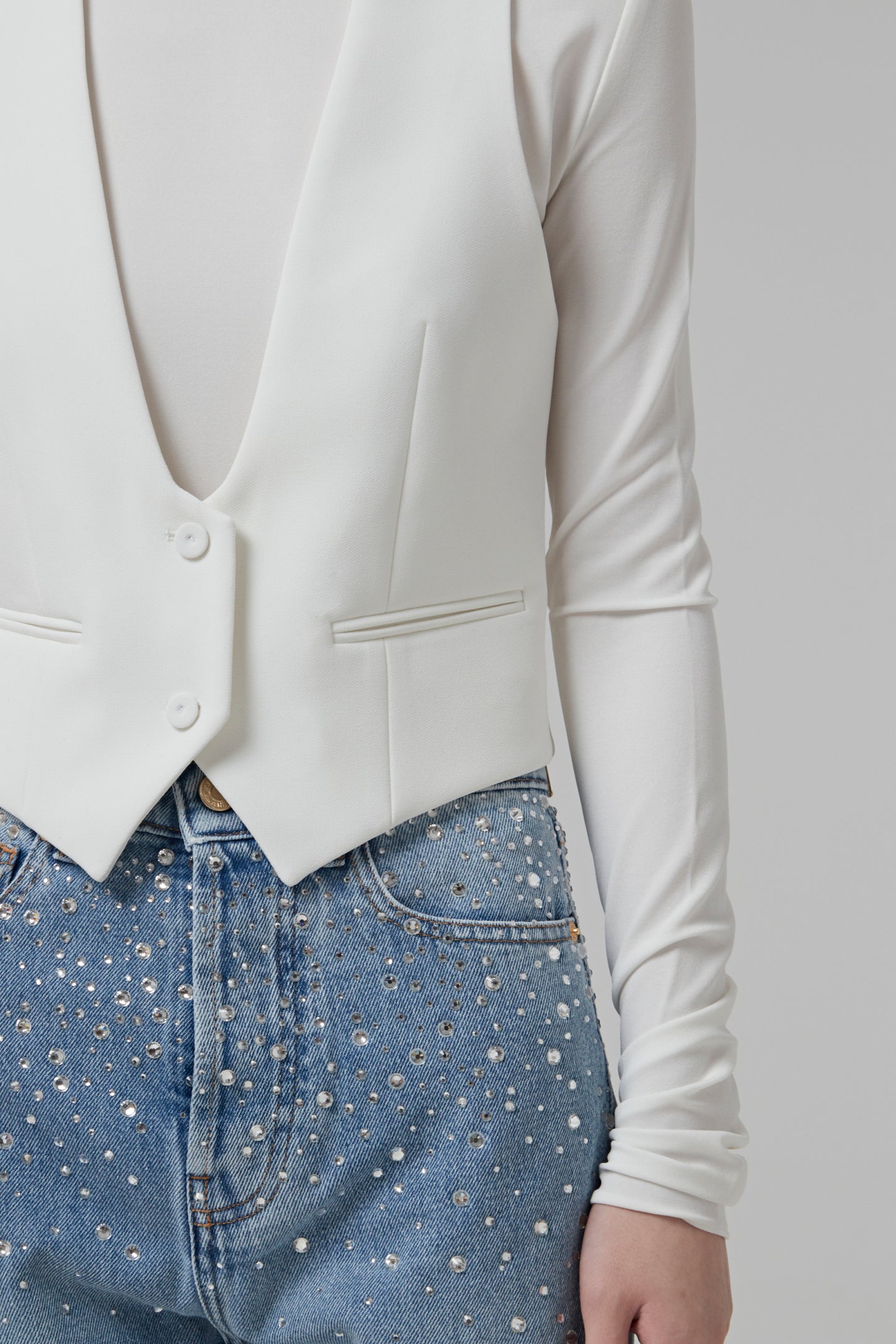COUTURE EDIT VEST