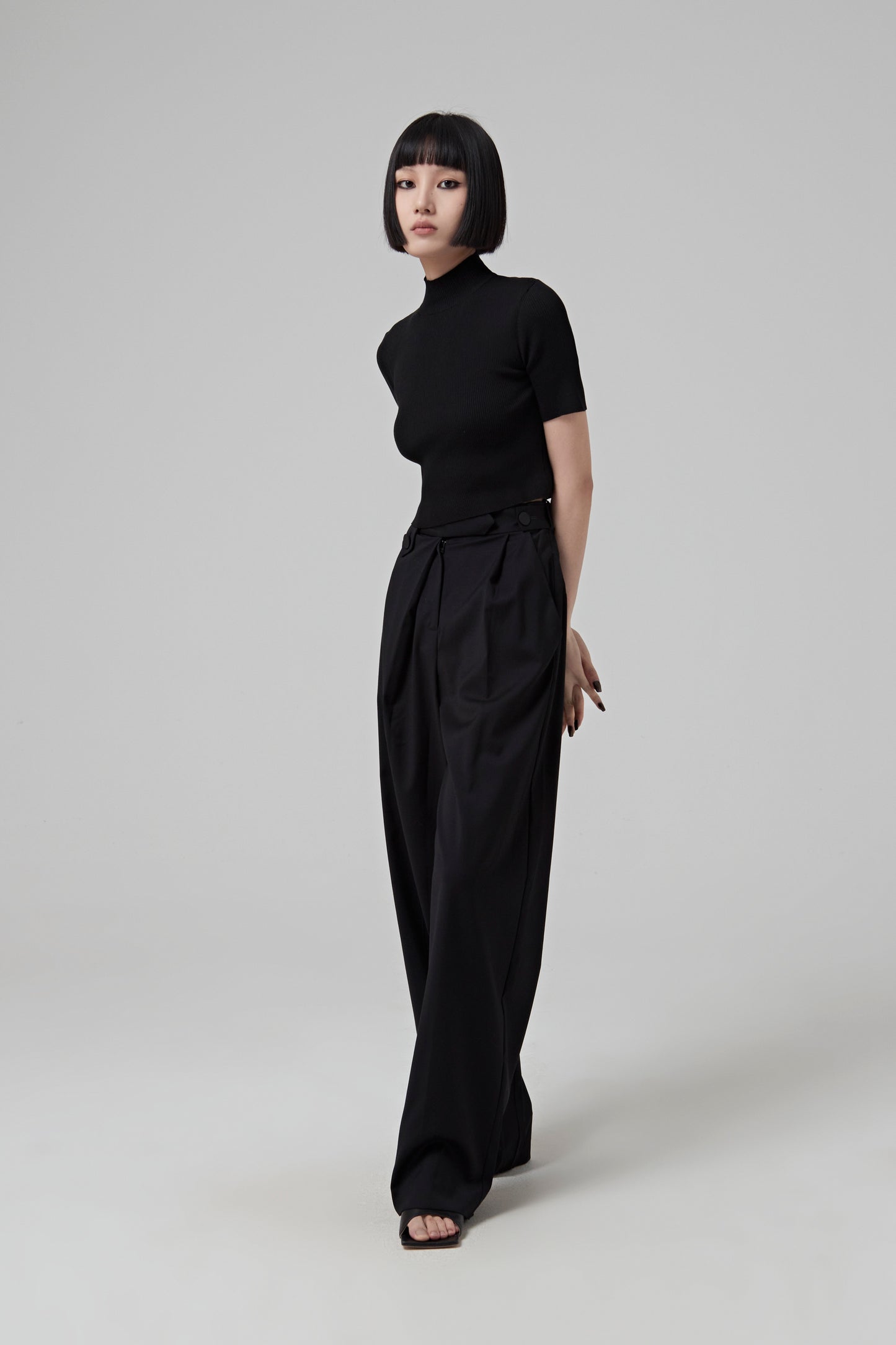 SHORT SLEEVE MOCK NE
