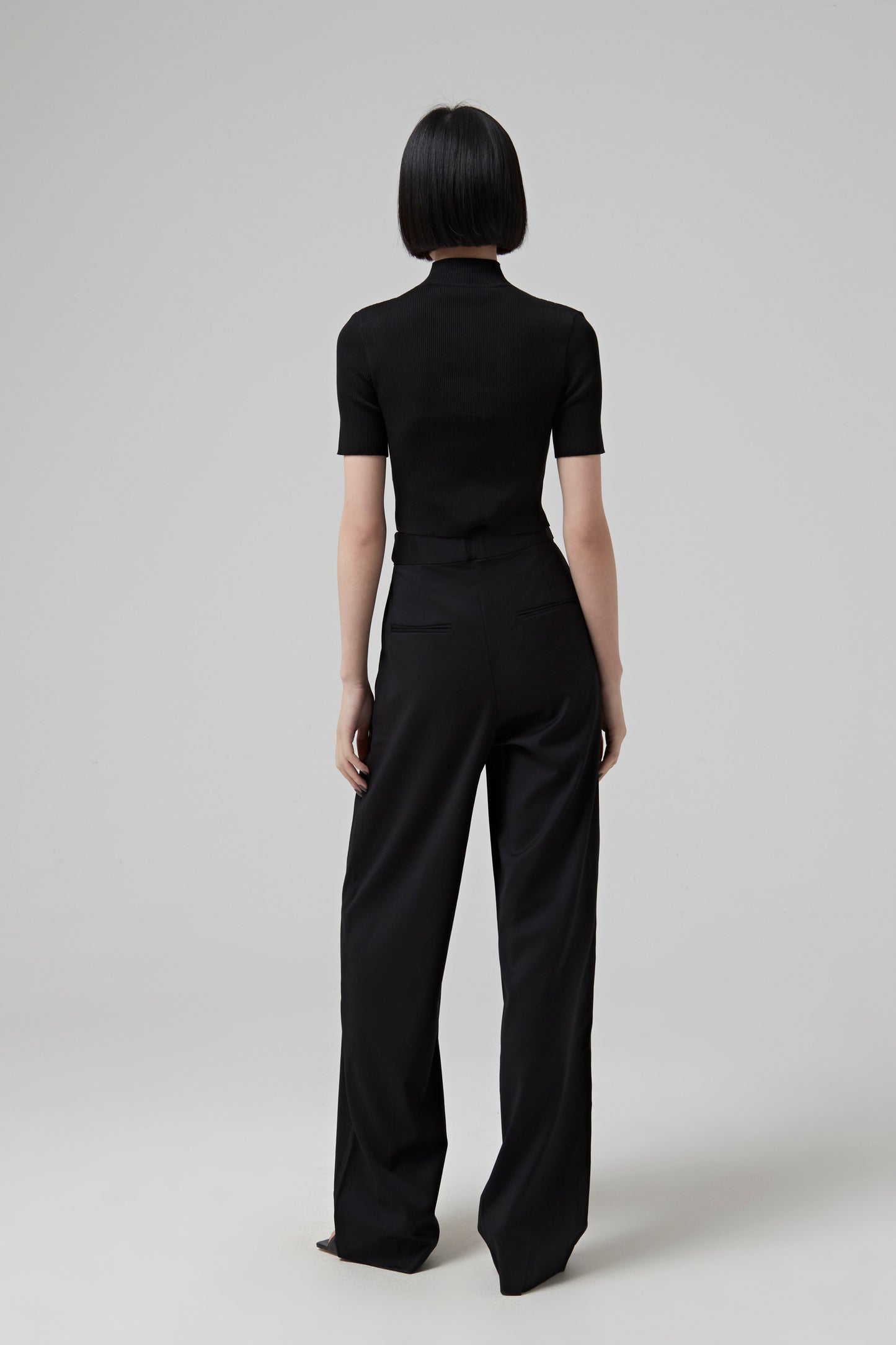 SHORT SLEEVE MOCK NE