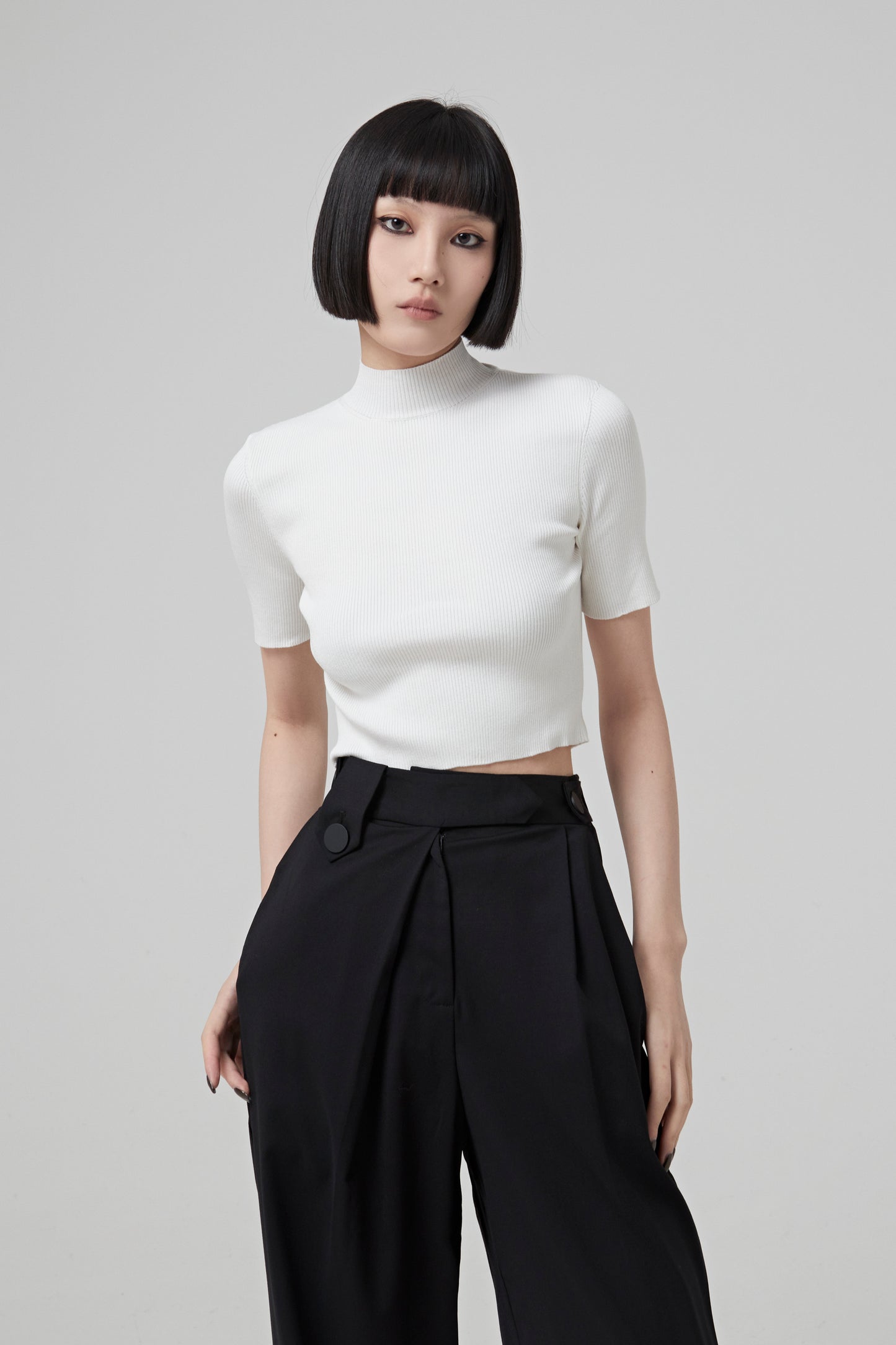 SHORT SLEEVE MOCK NE