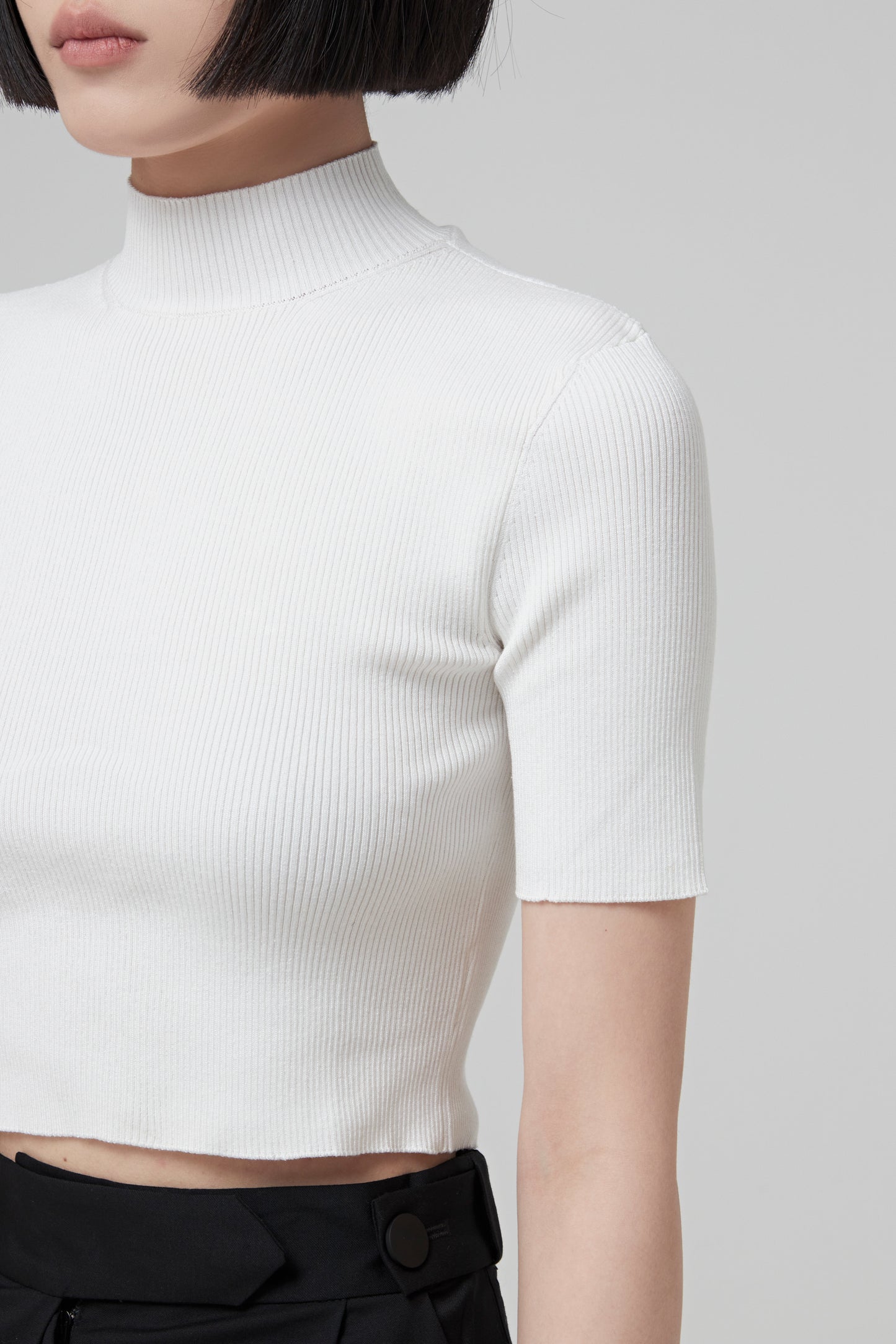 SHORT SLEEVE MOCK NE