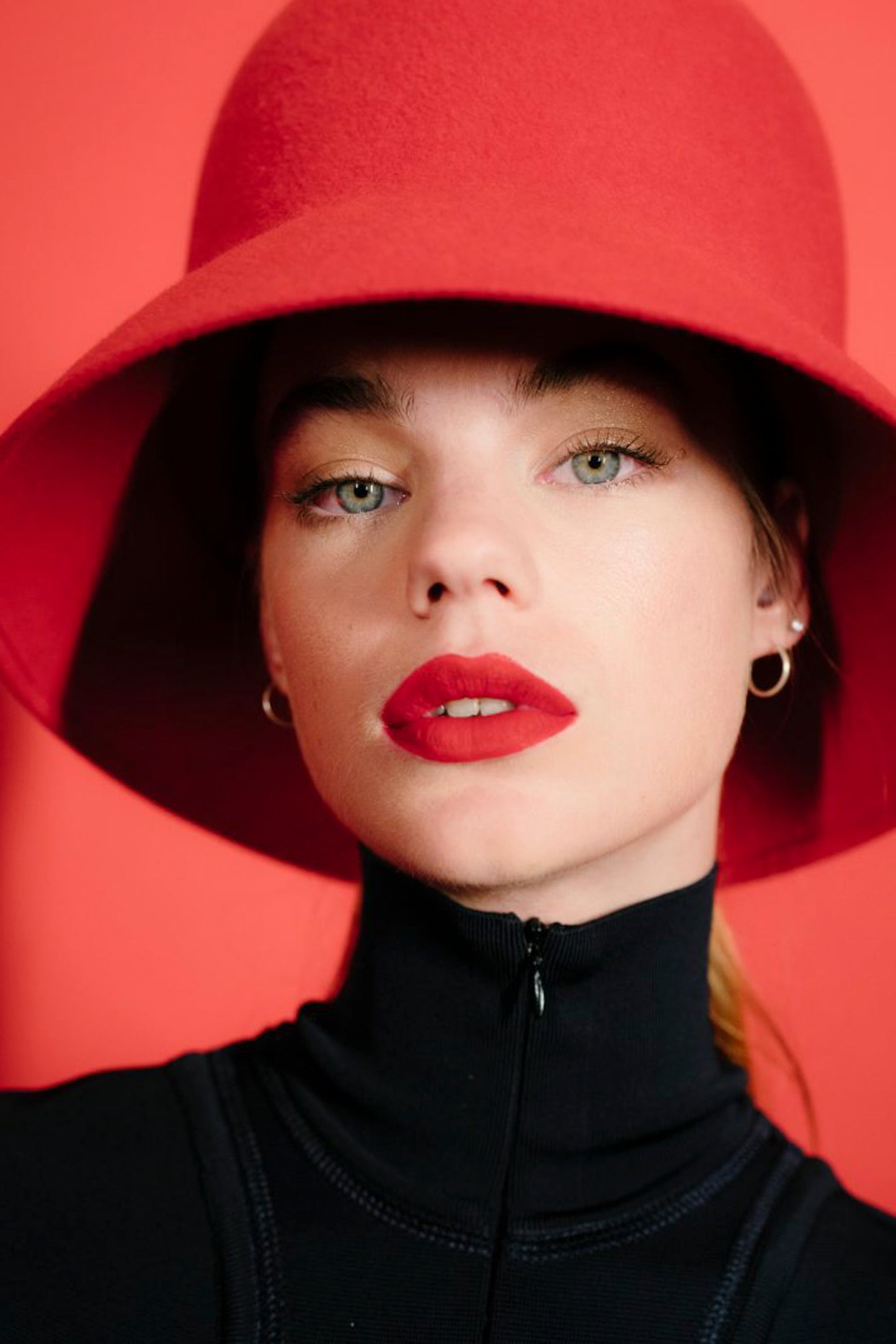 CHAPEAUX HAT