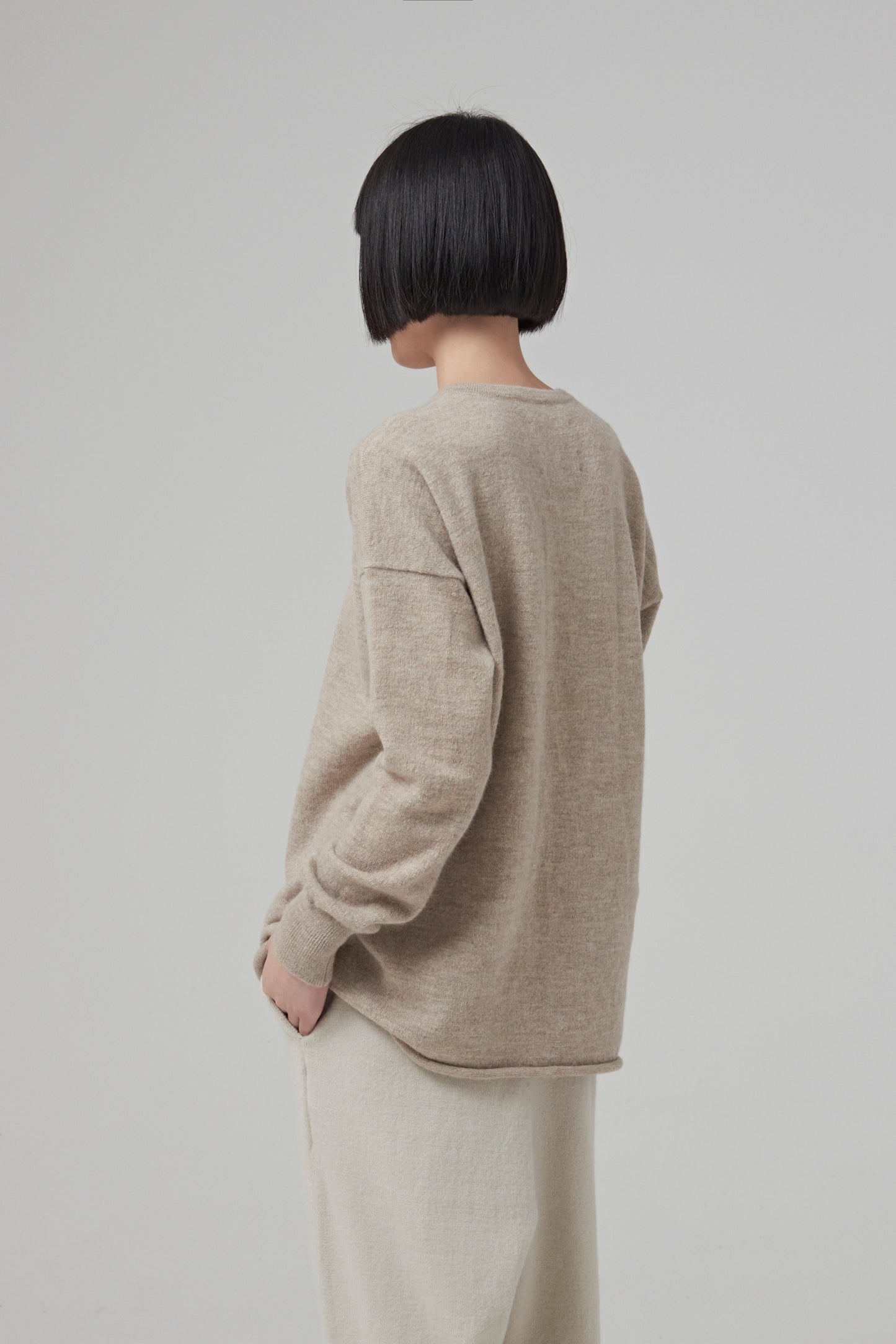 BASE CREWNECK