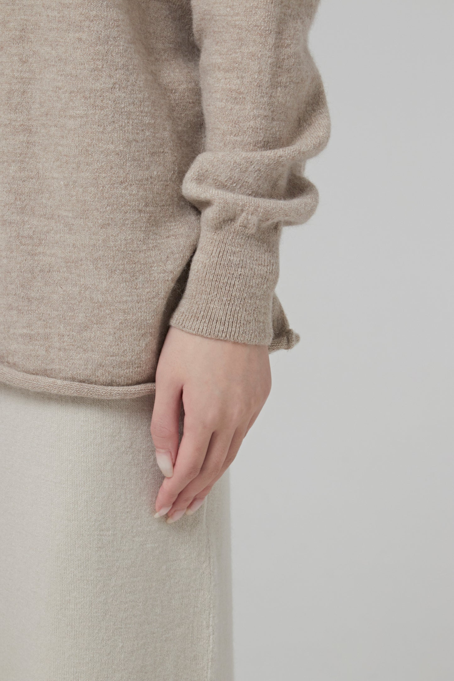 BASE CREWNECK
