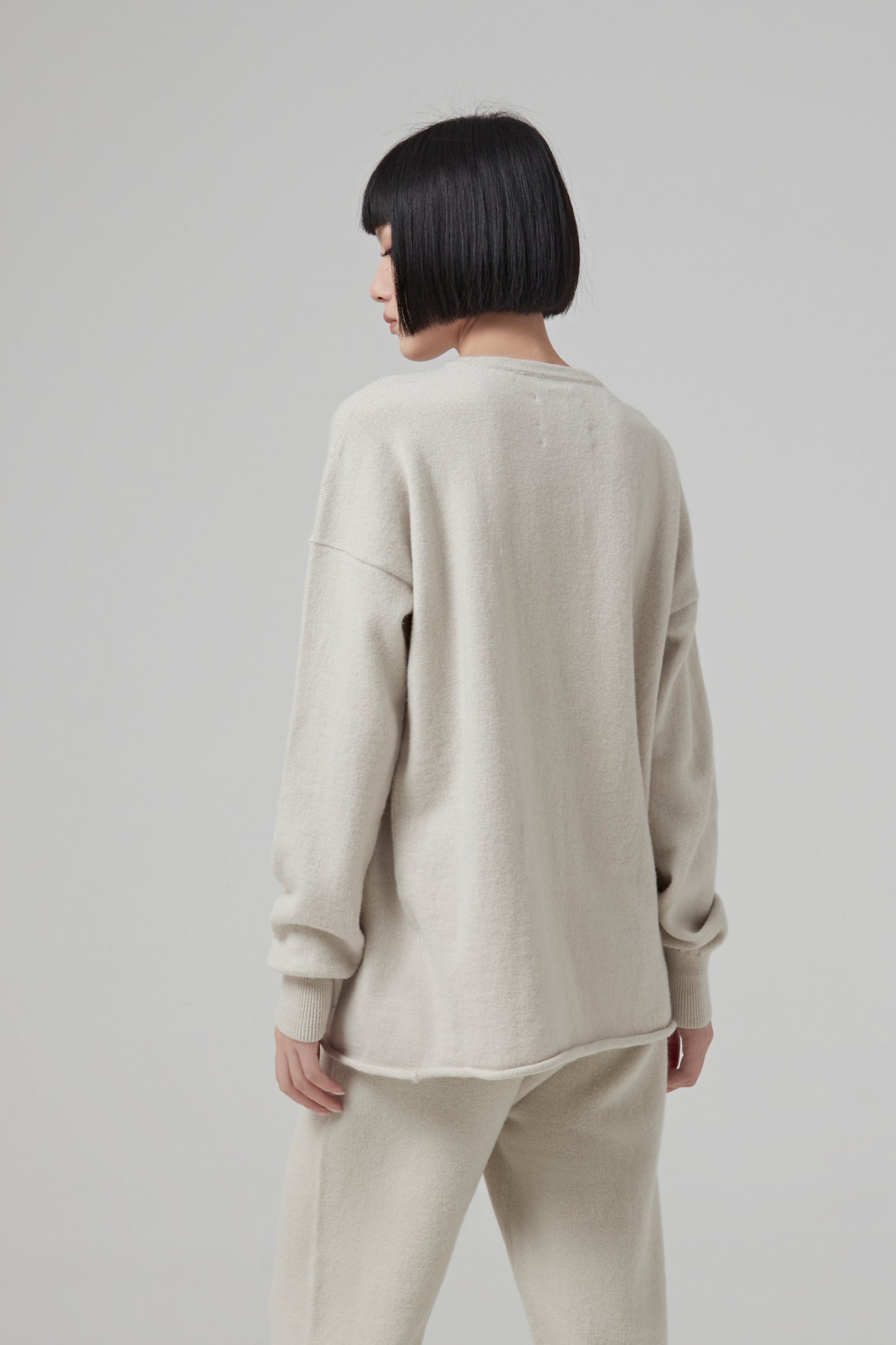 BASE CREWNECK