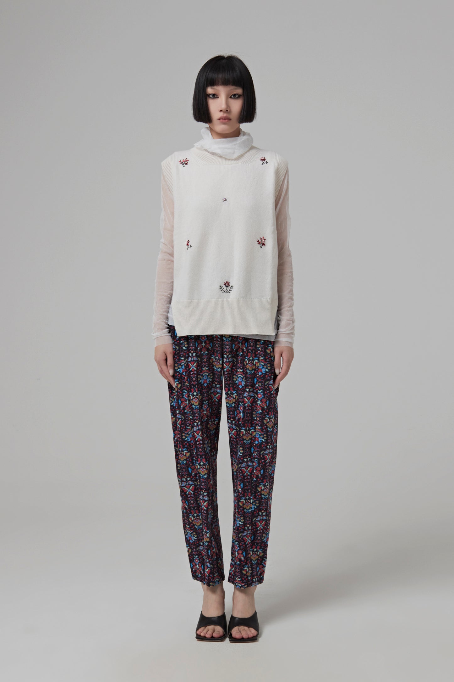 PRINTED PILE COLLAR VEST
