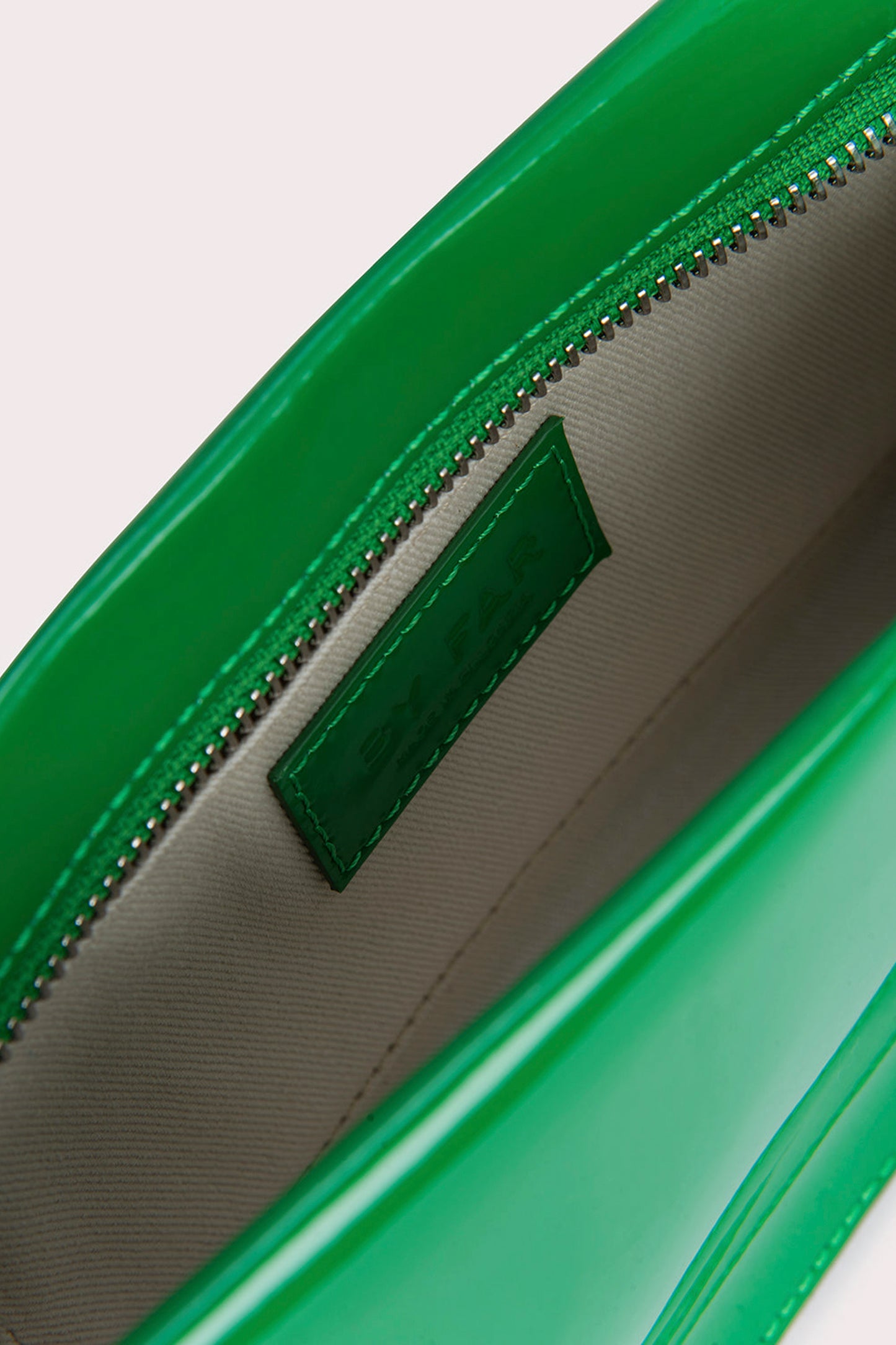 DULCE GREEN PATENT LEATHER