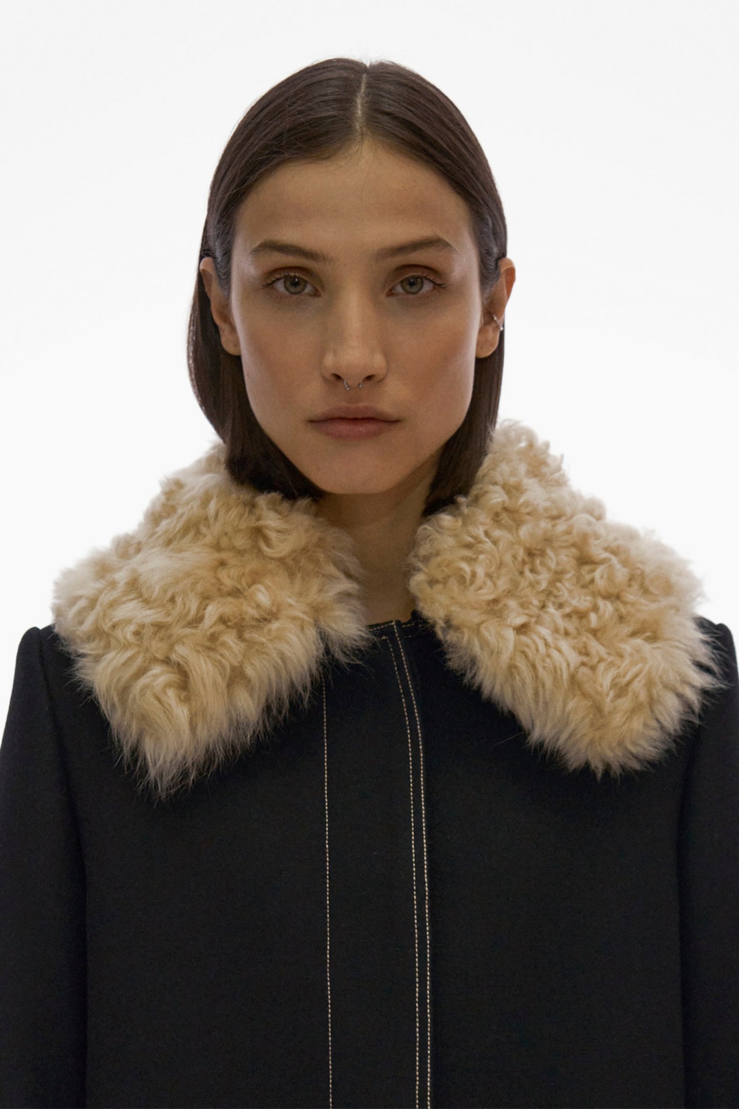FUR COLLAR COAT.DENS