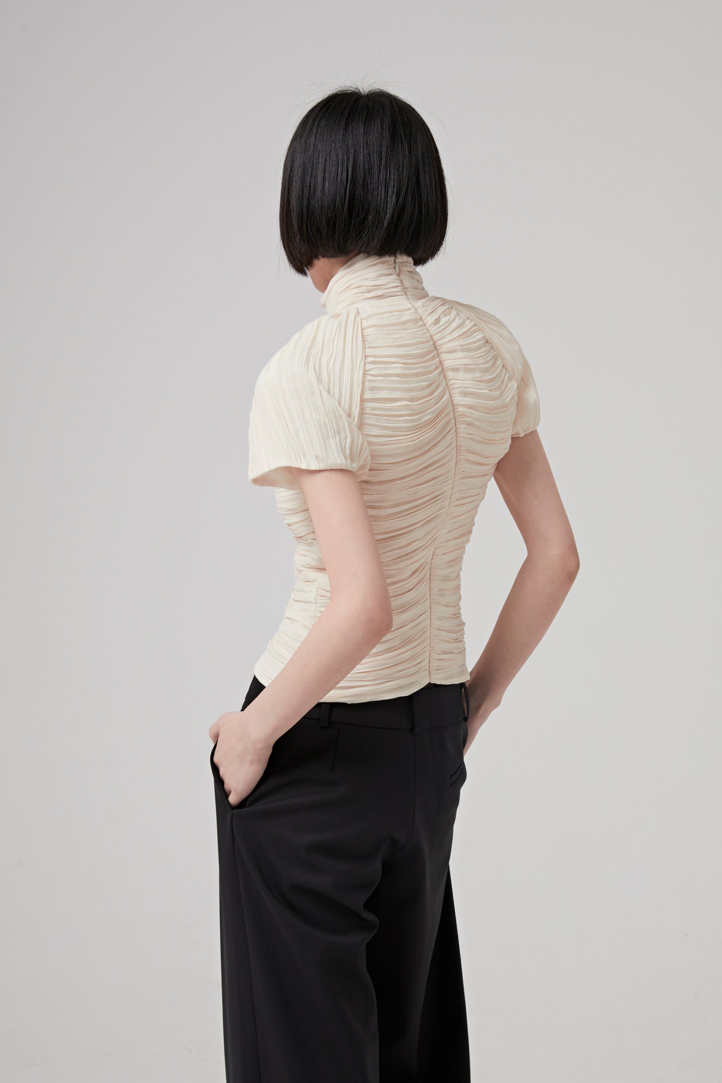 TURTLE NECK TOP