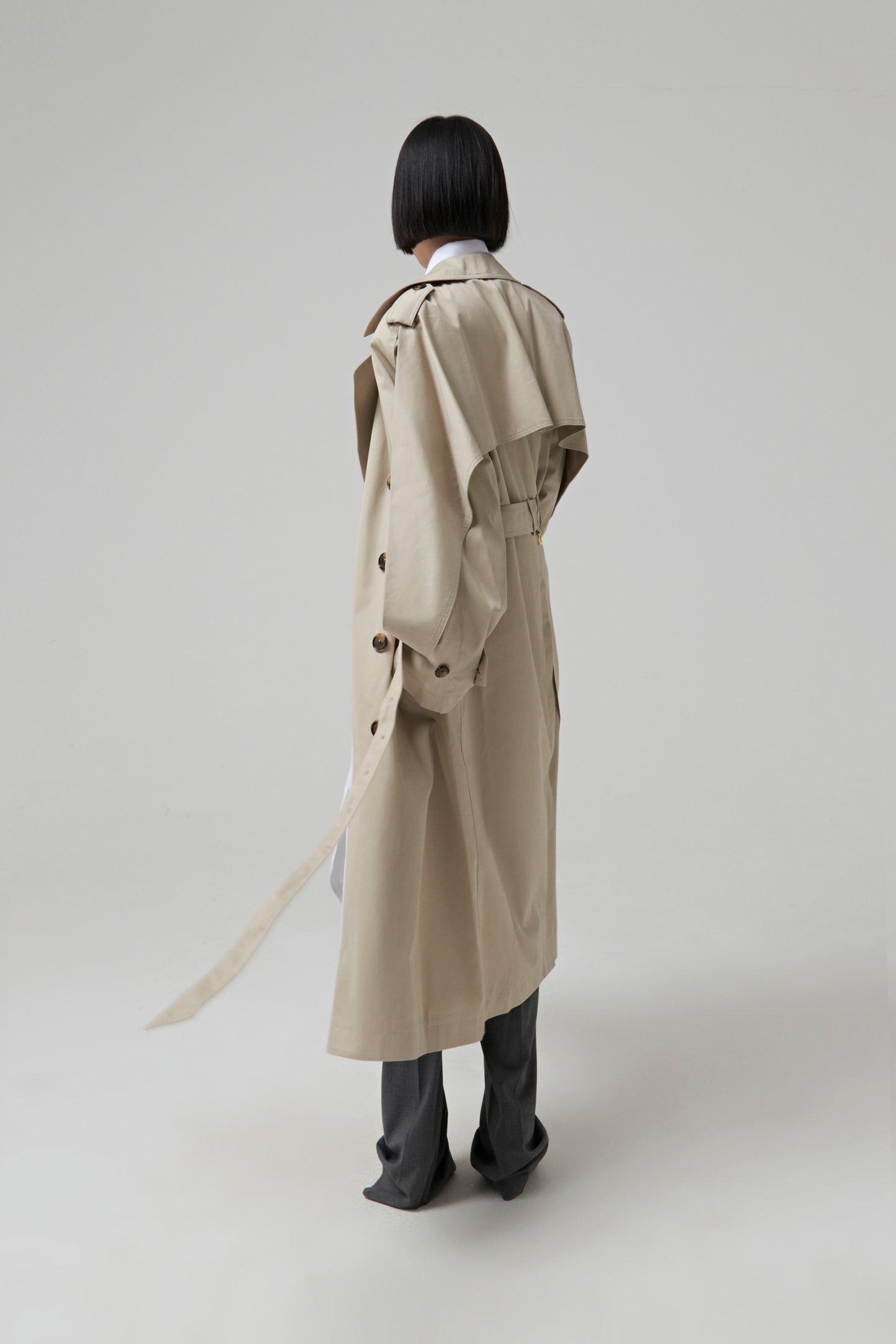 TRENCHCOAT