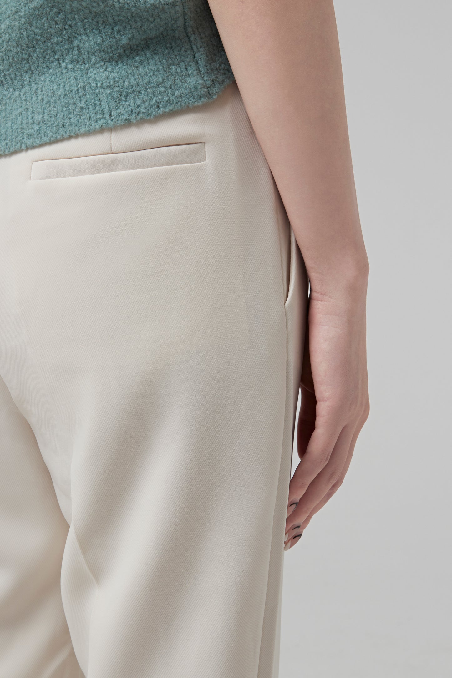 RECYCLED GABARDINE STRAIGHT PANTS. INVISIBLE ZIPPERS IN THE BOTTOM