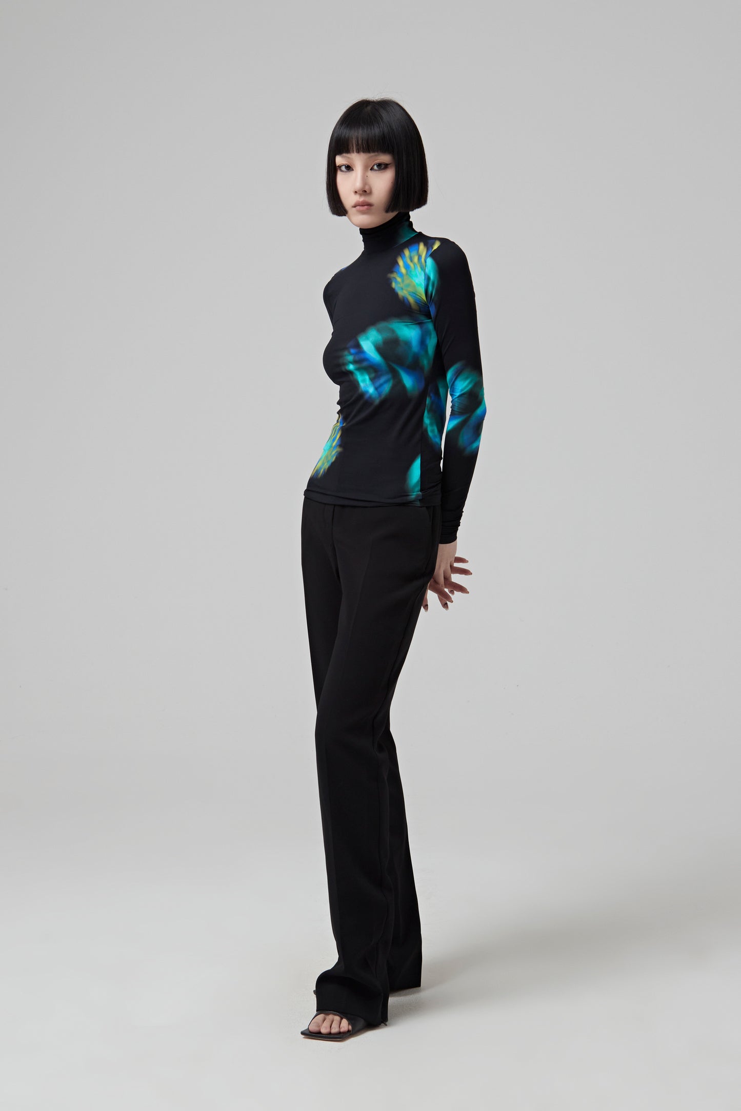 PRINTED SECOND SKIN LONG SLEEVES SHIRT IN RECYCLED POLYAMIDE