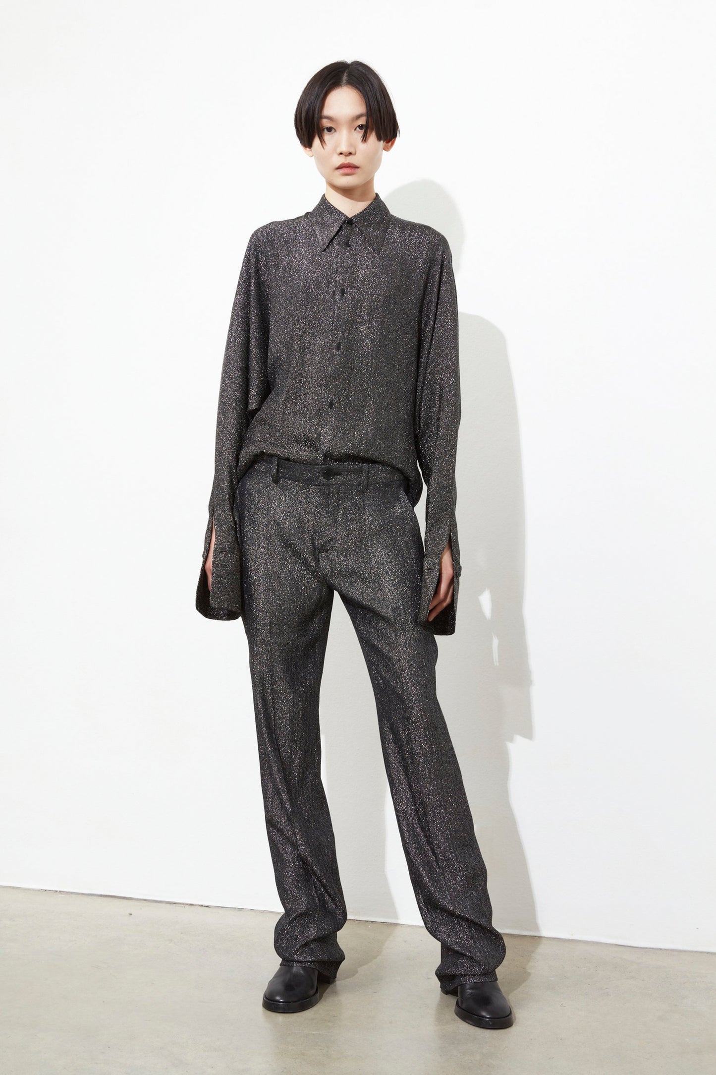 LOOSE FIT BLOUSE WITH SHIRT COLLAR