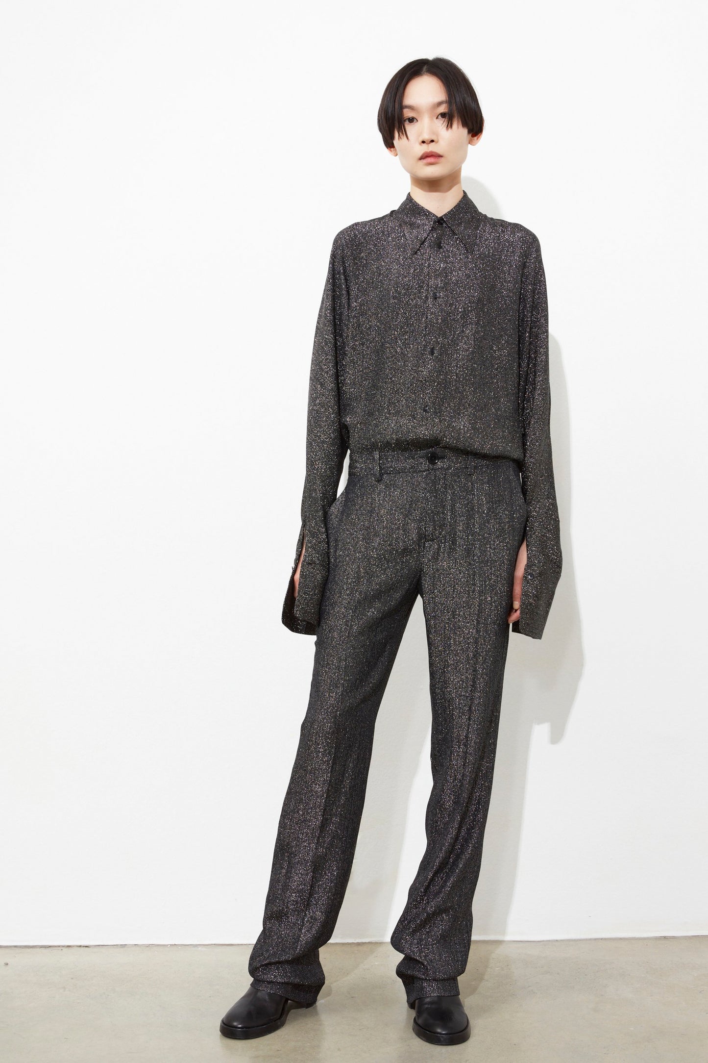 FLUID STRAIGHT LEG TROUSER
