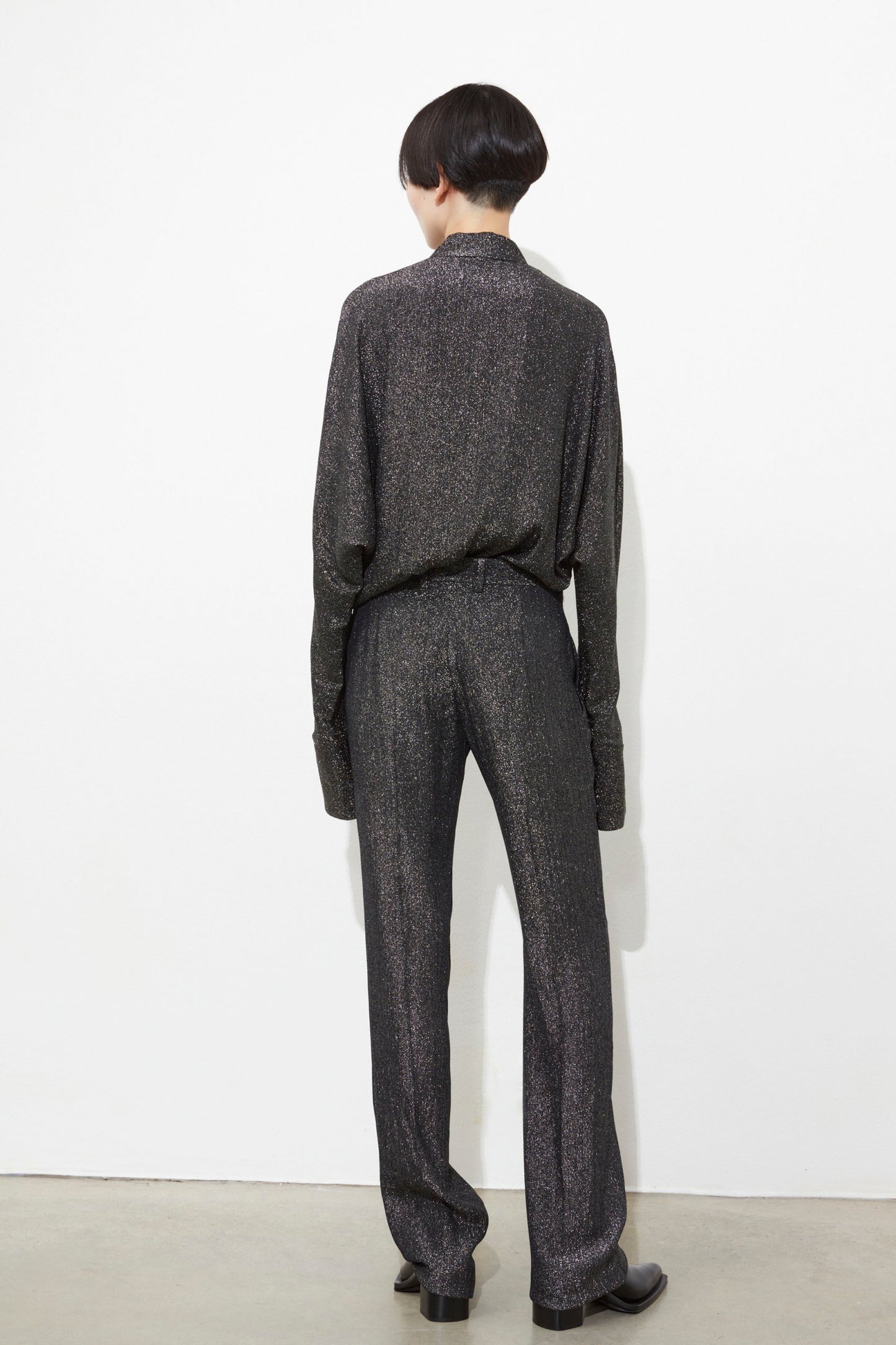 FLUID STRAIGHT LEG TROUSER