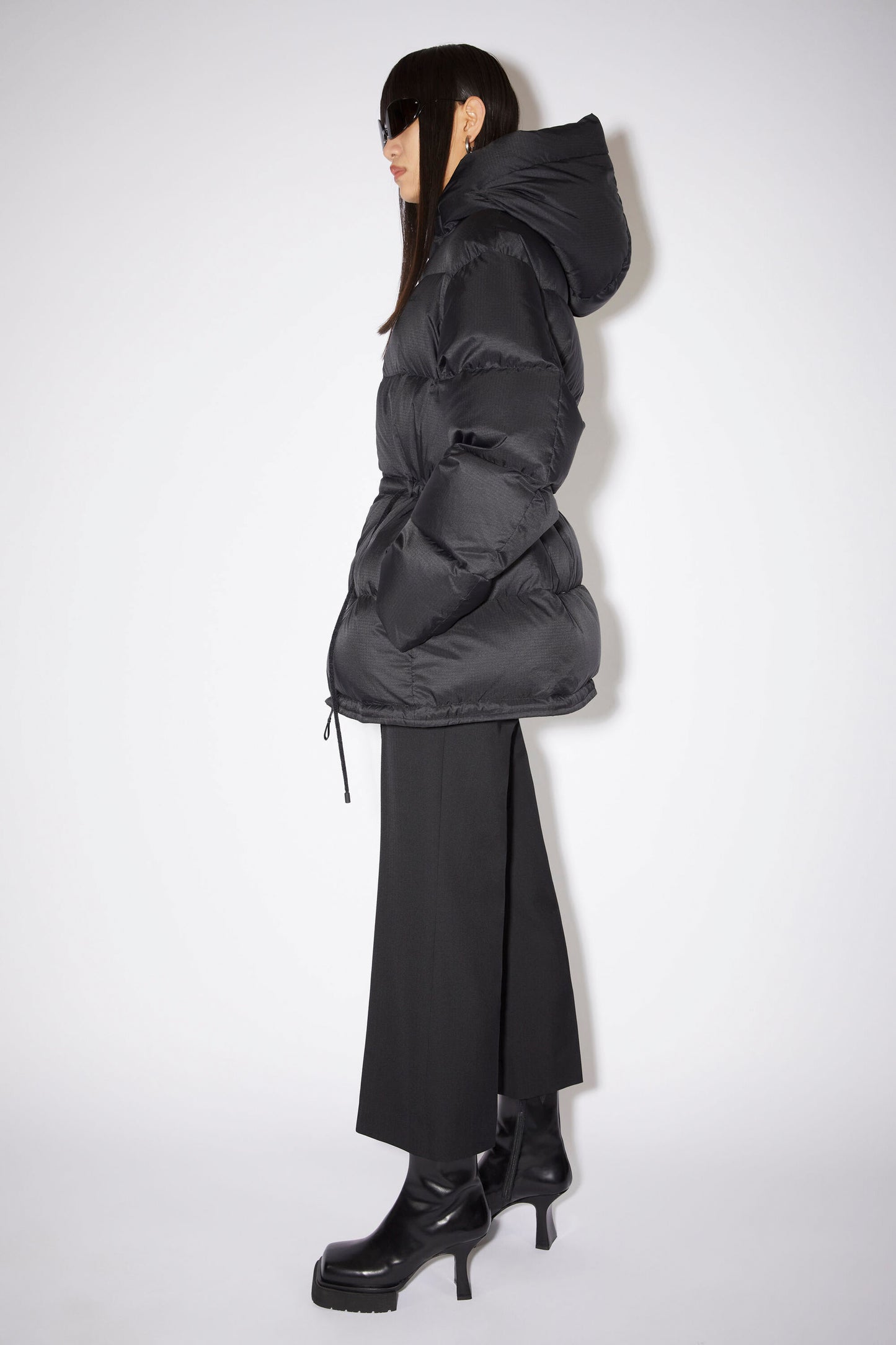 WAIST DOWN JACKET