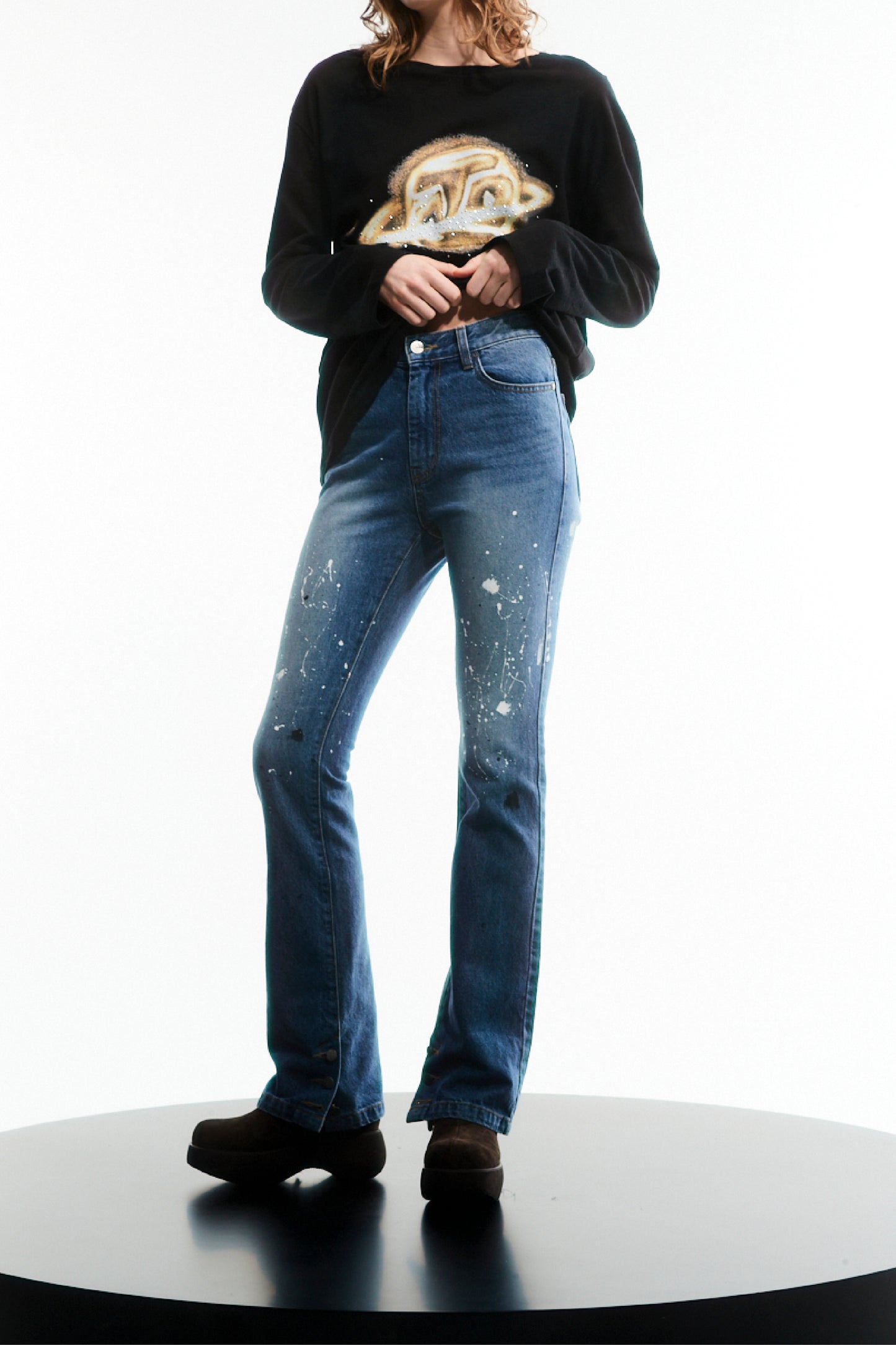 PAINT DROP SIDE BUTTON SKINNY JEANS