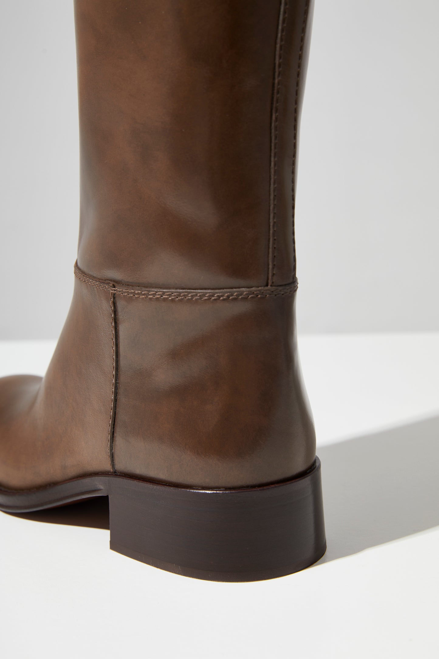 EQUESTRIAN BOOT