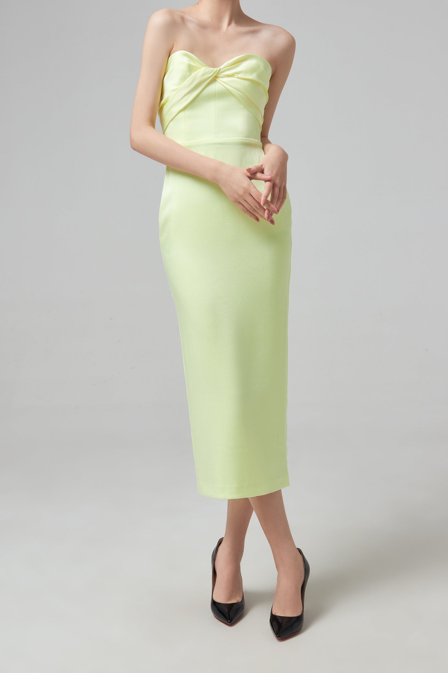 SLOANE- SATIN CREPE STRAPLESS