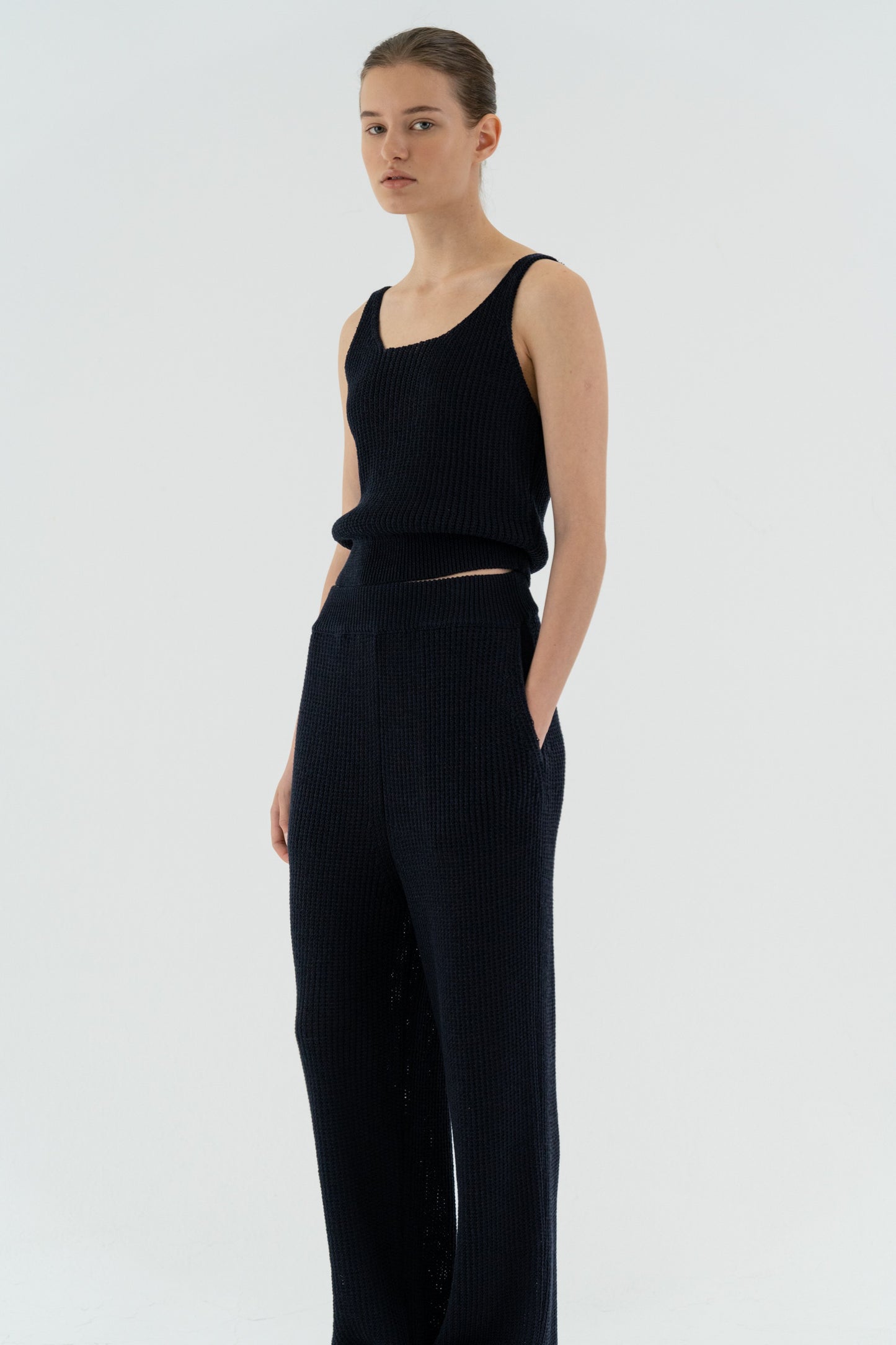 LINEN KNIT TOP