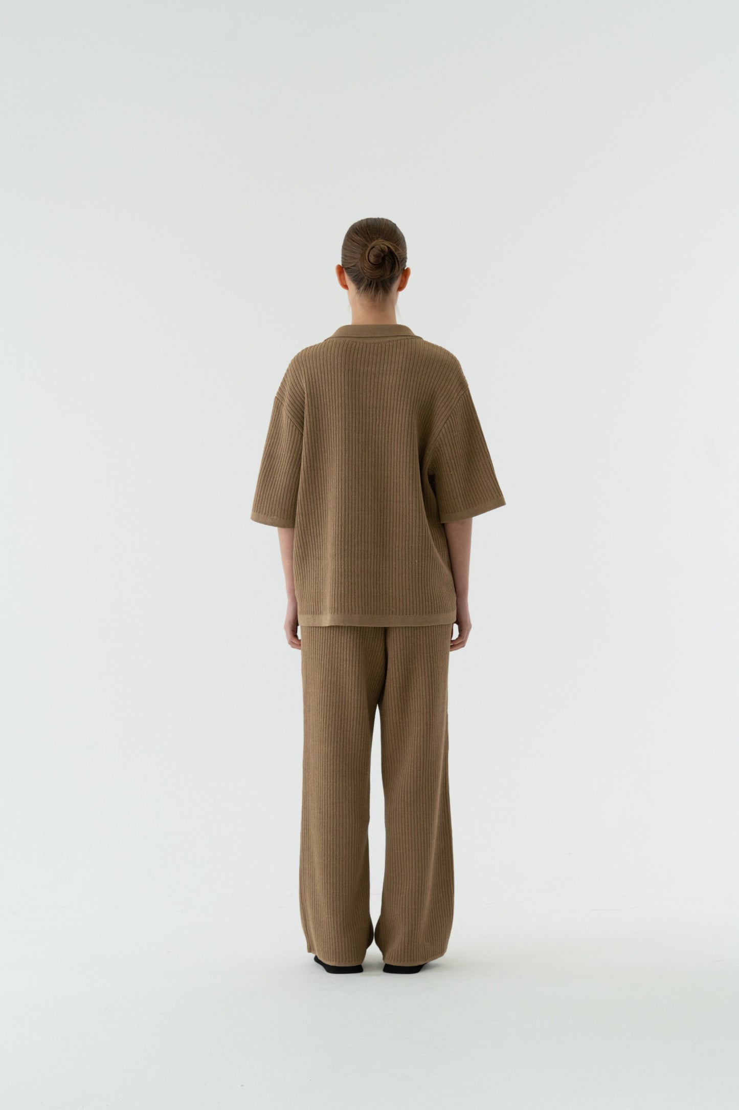 PAPER KNIT PANTS
