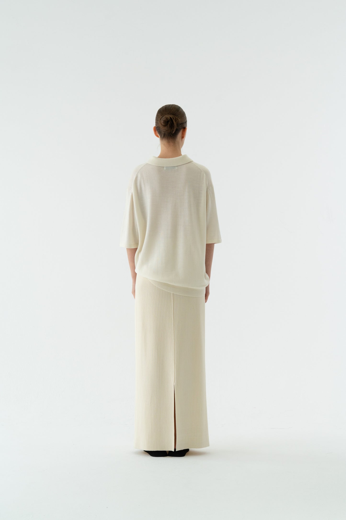 WOOL BLEND ROUND NECK COLLAR KNIT TOP