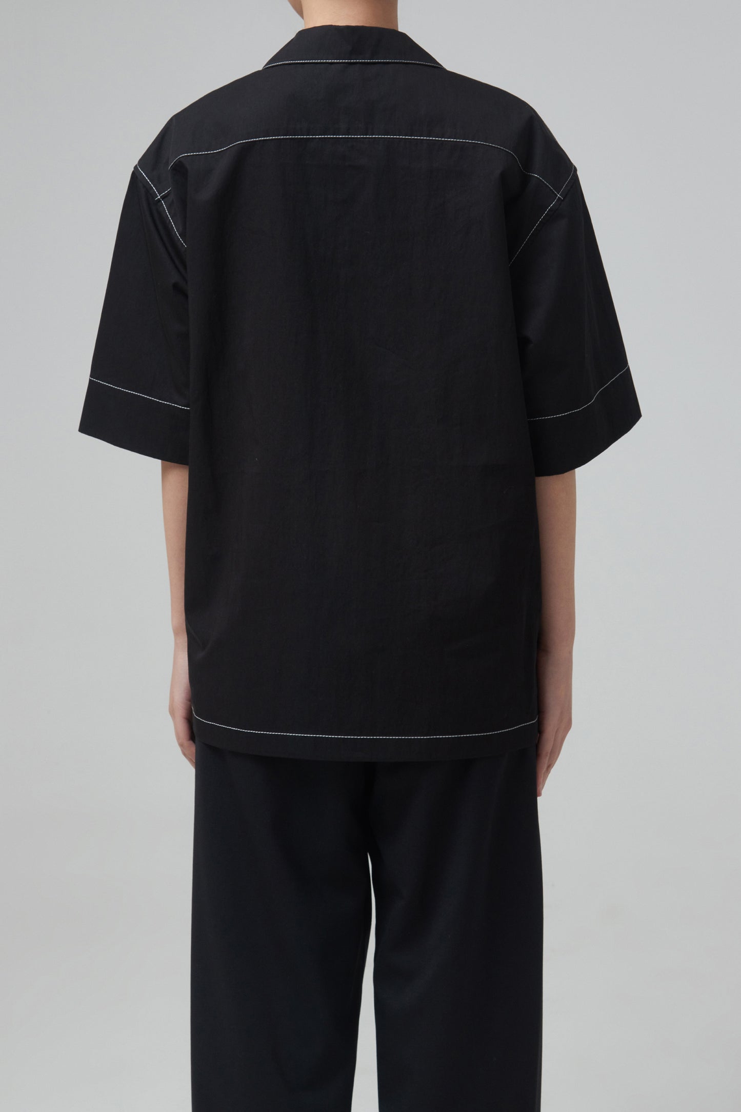 CONVERTIBLE COLLAR SHORT SLEEVE SHIRT