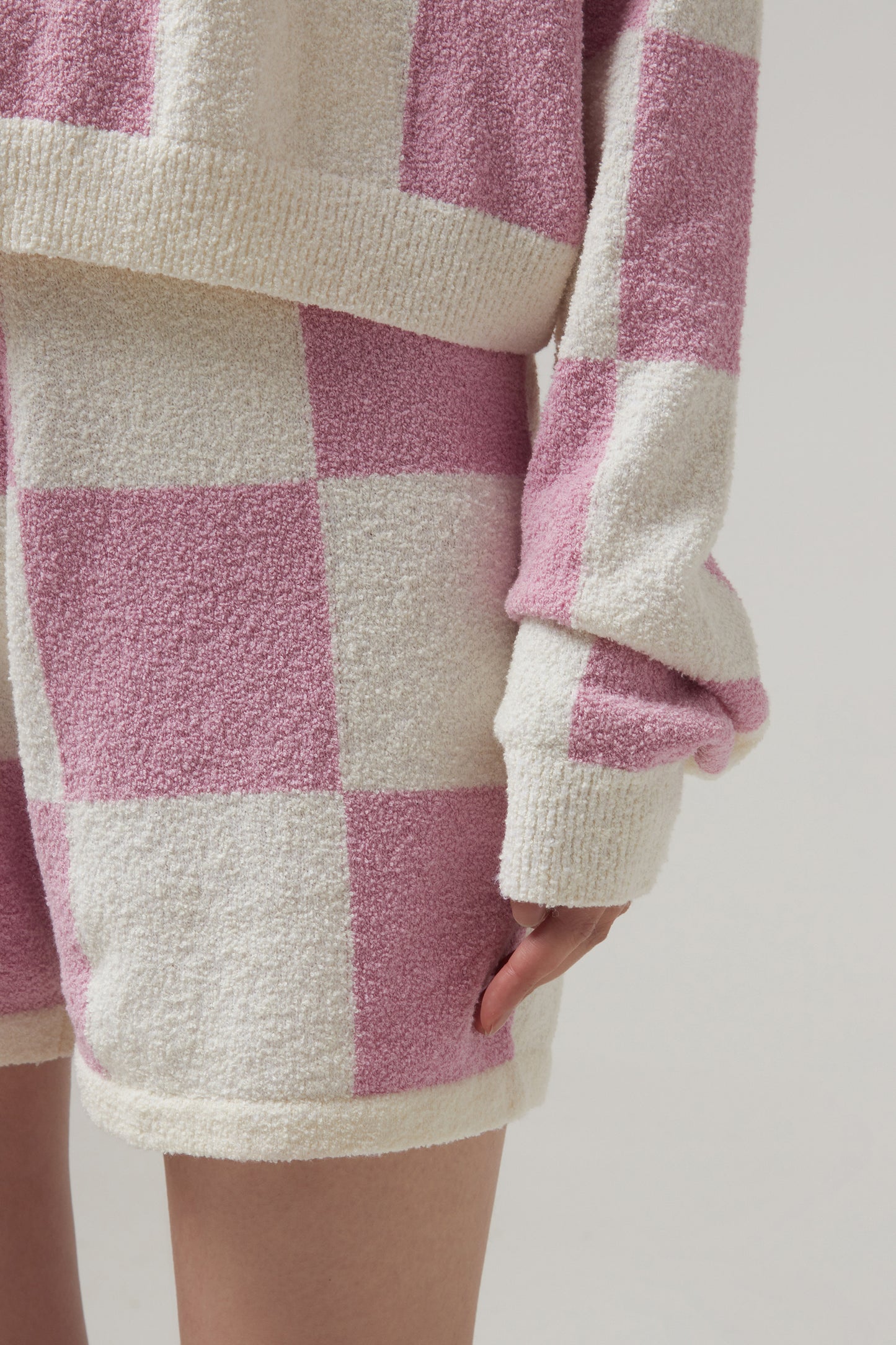 KNITTED CHECK SHORTS