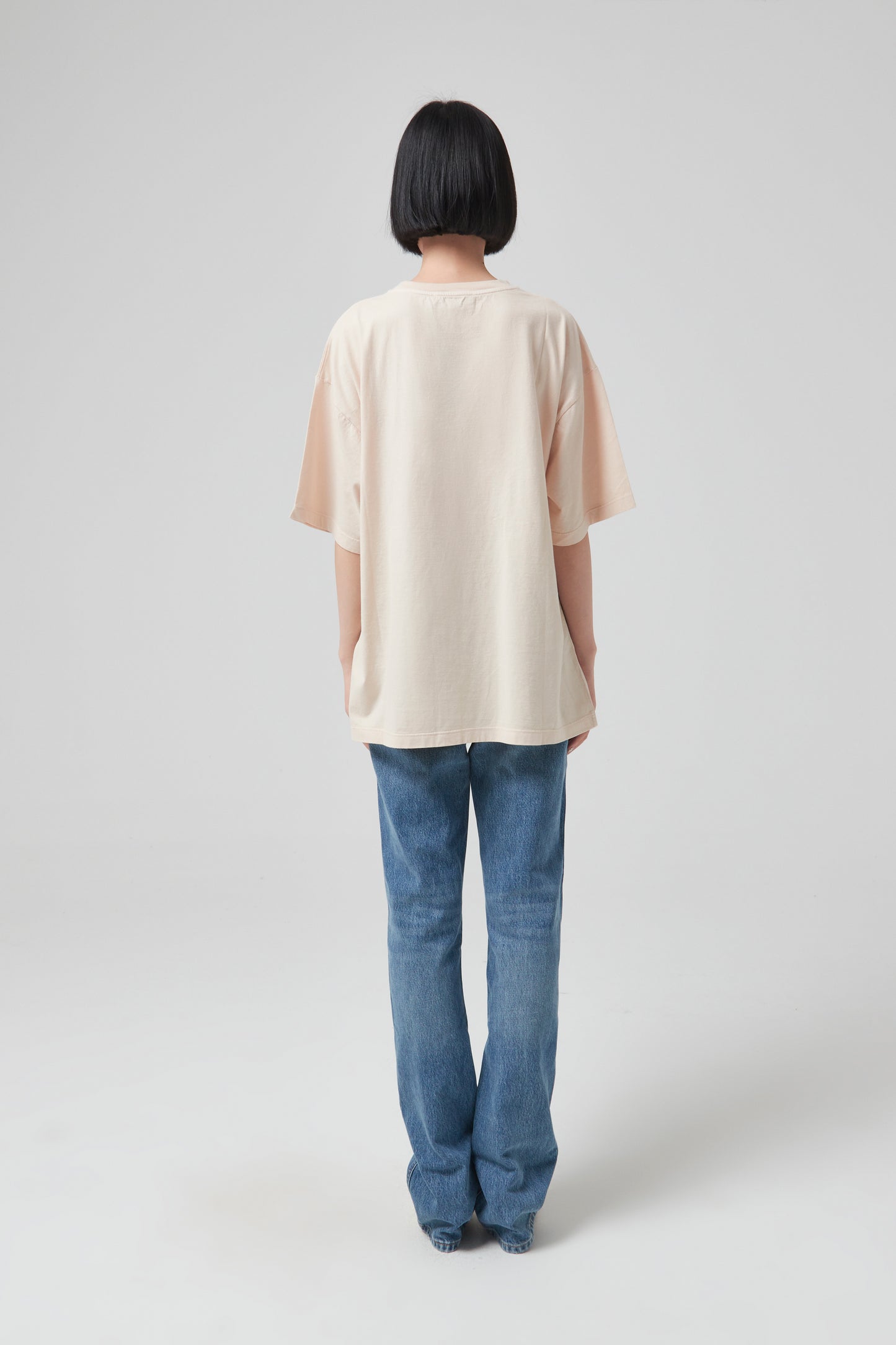 T-SHIRT OVER