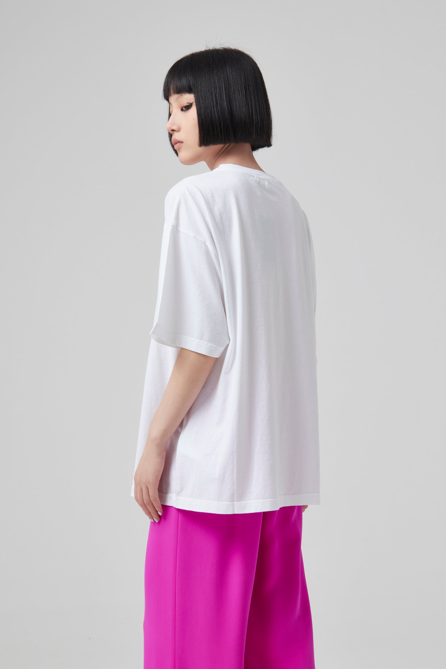 T-SHIRT OVER