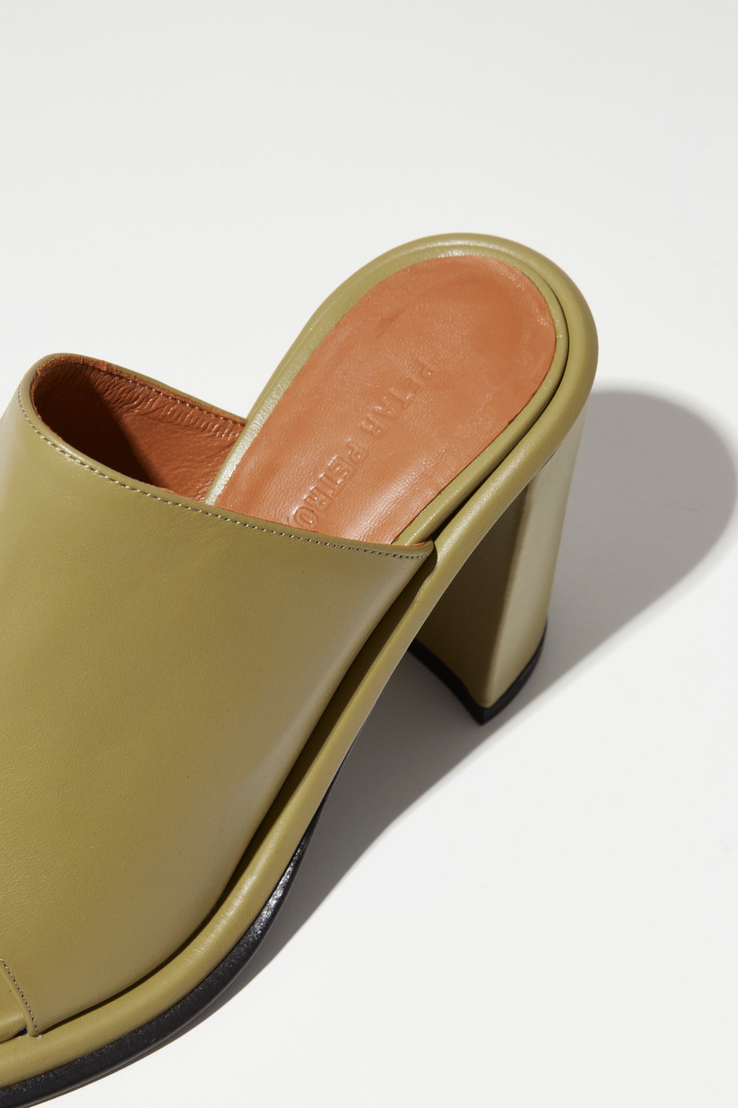 BLOCK HEEL MULES