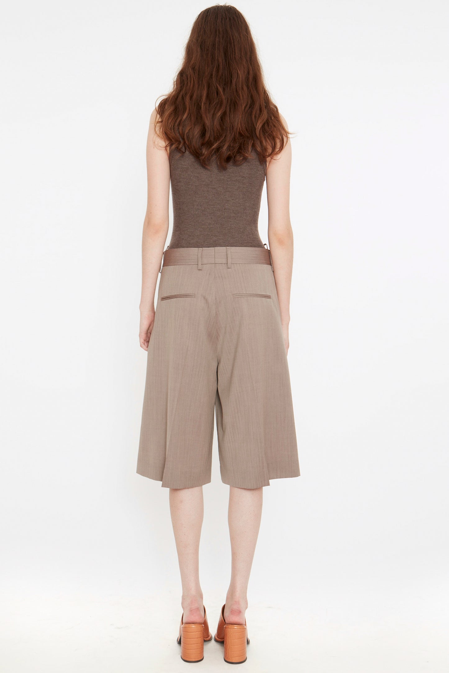 TAILORED TROUSERS WITH STRAIGHT LEG