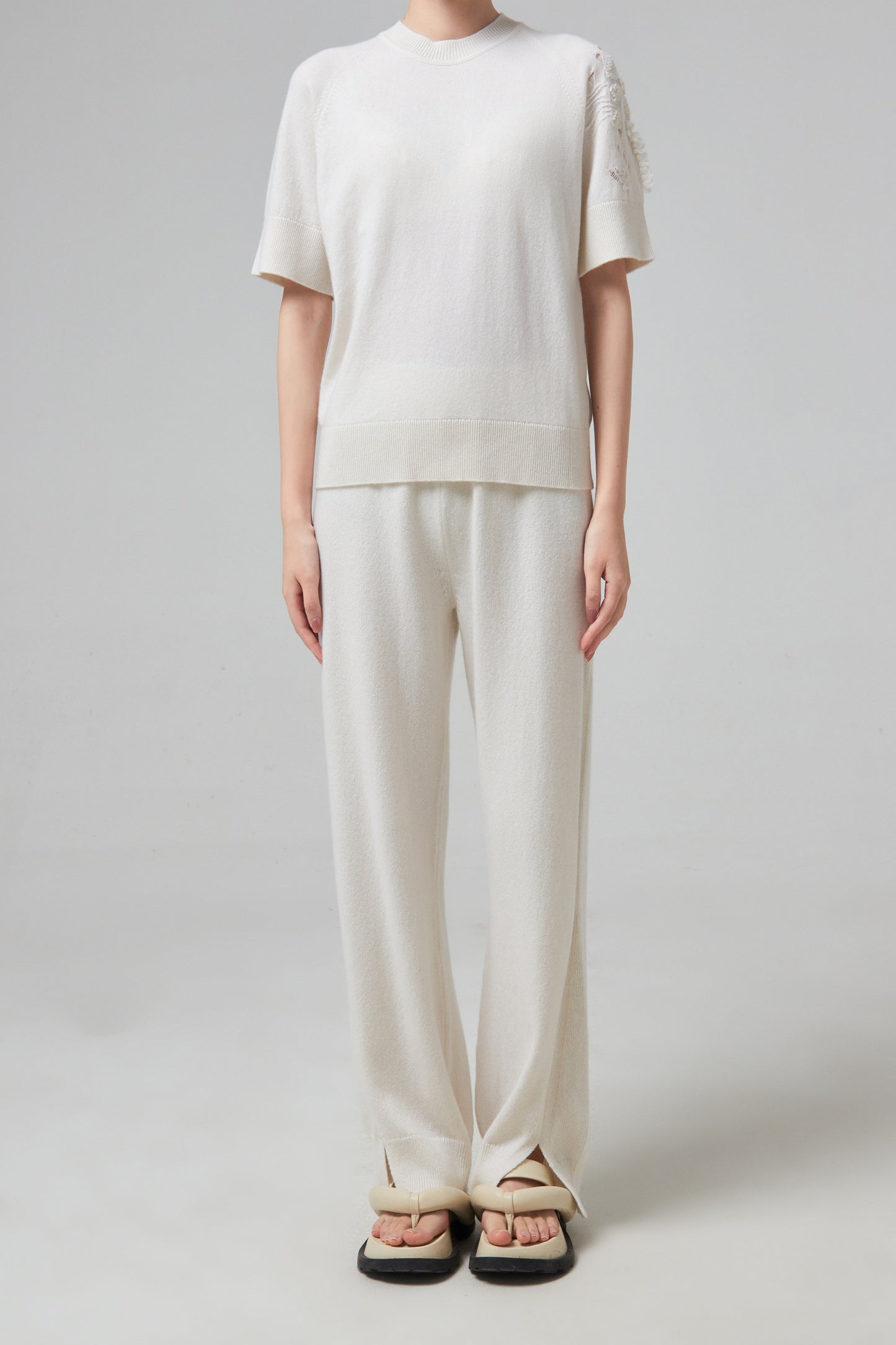 KNITTED PURE TEE SHIRTS