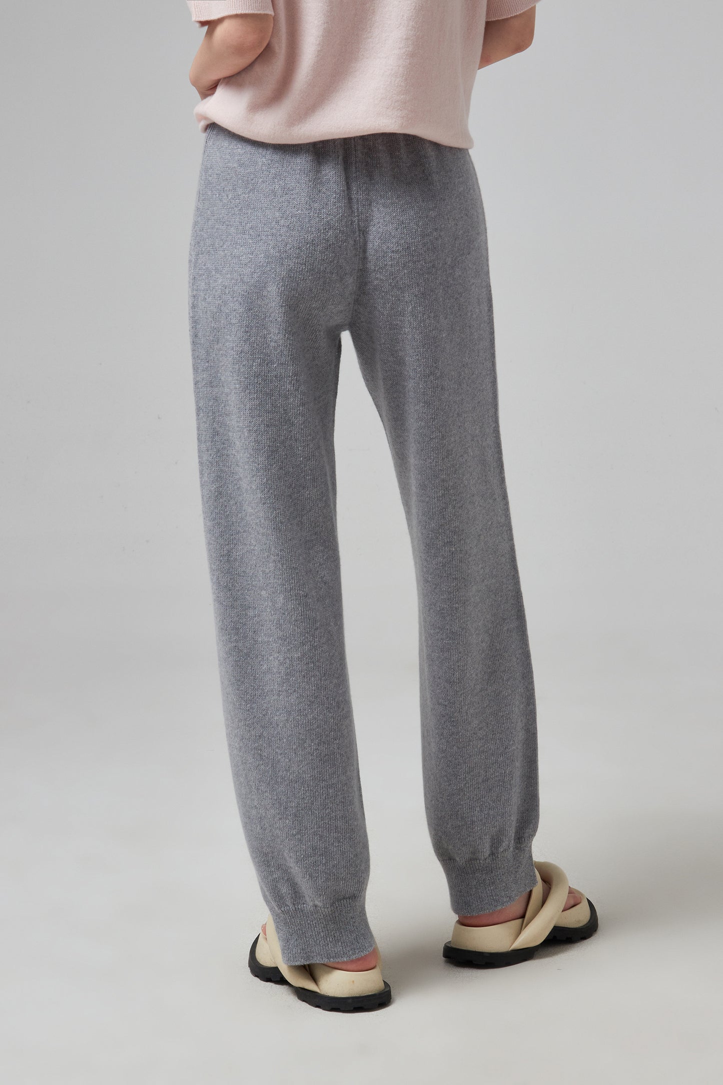 LOOSE FIT PANT