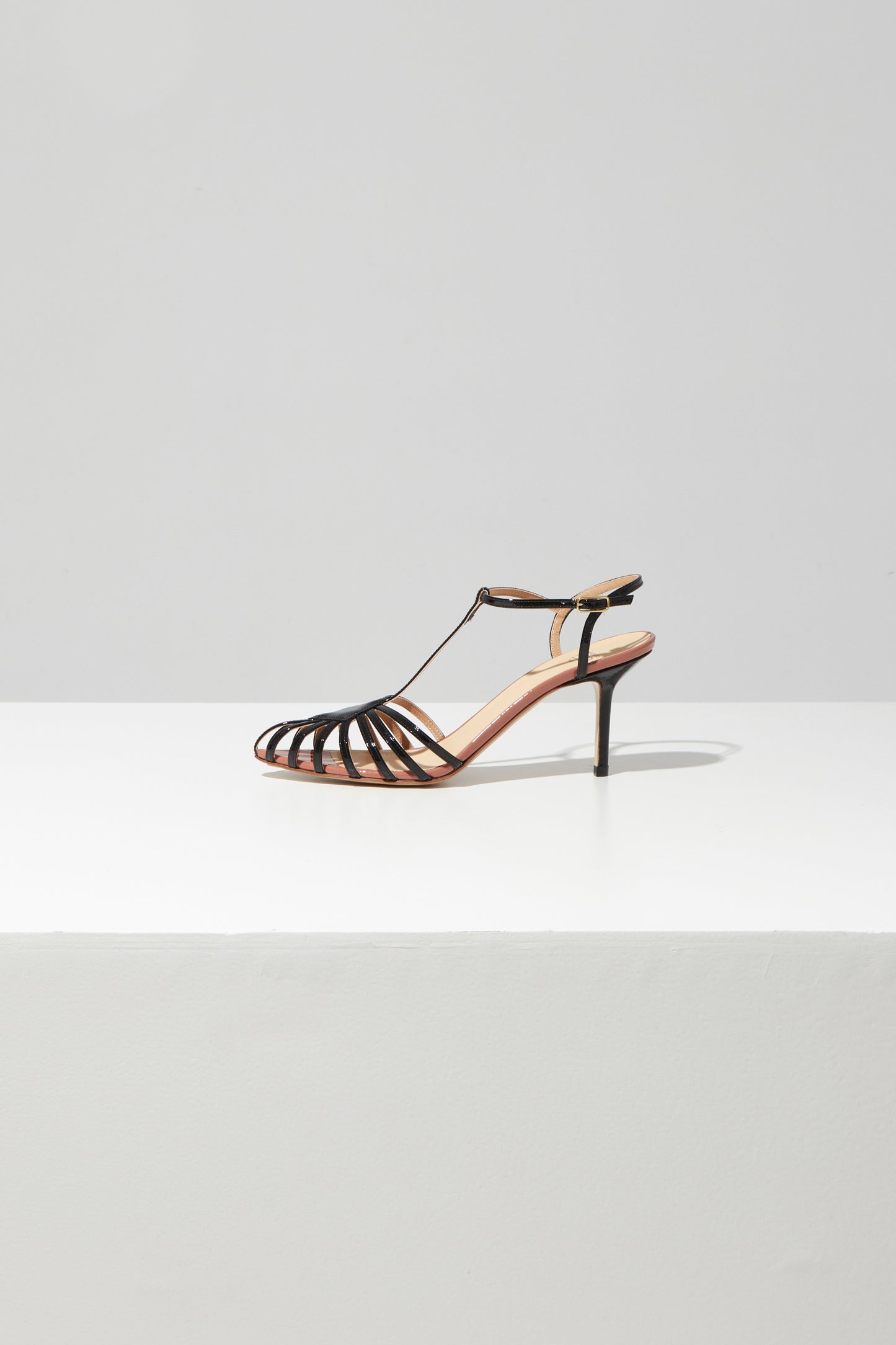 CAGE SANDALS