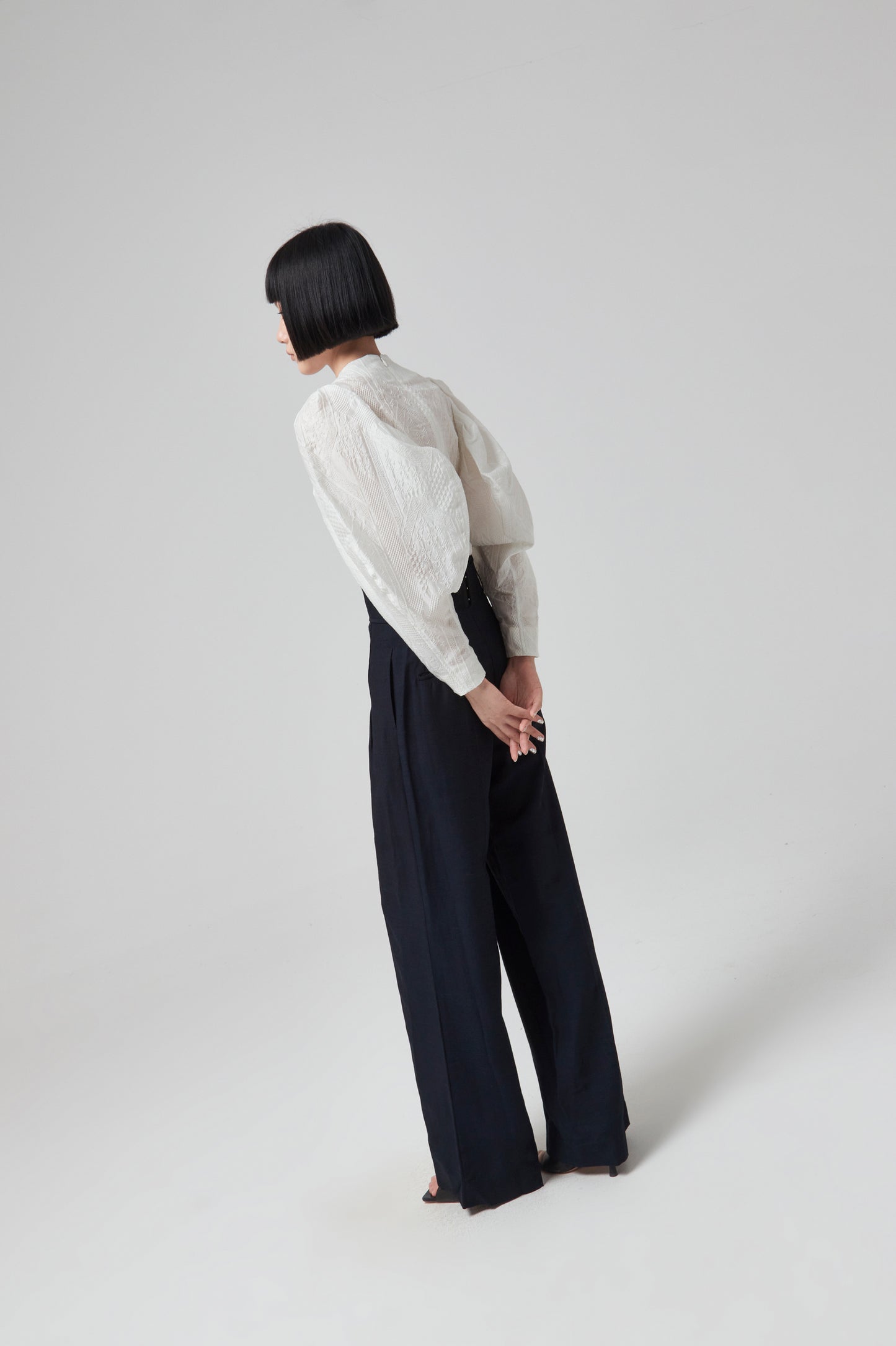 TRADITIONAL PATTERN JACQUARD TOP