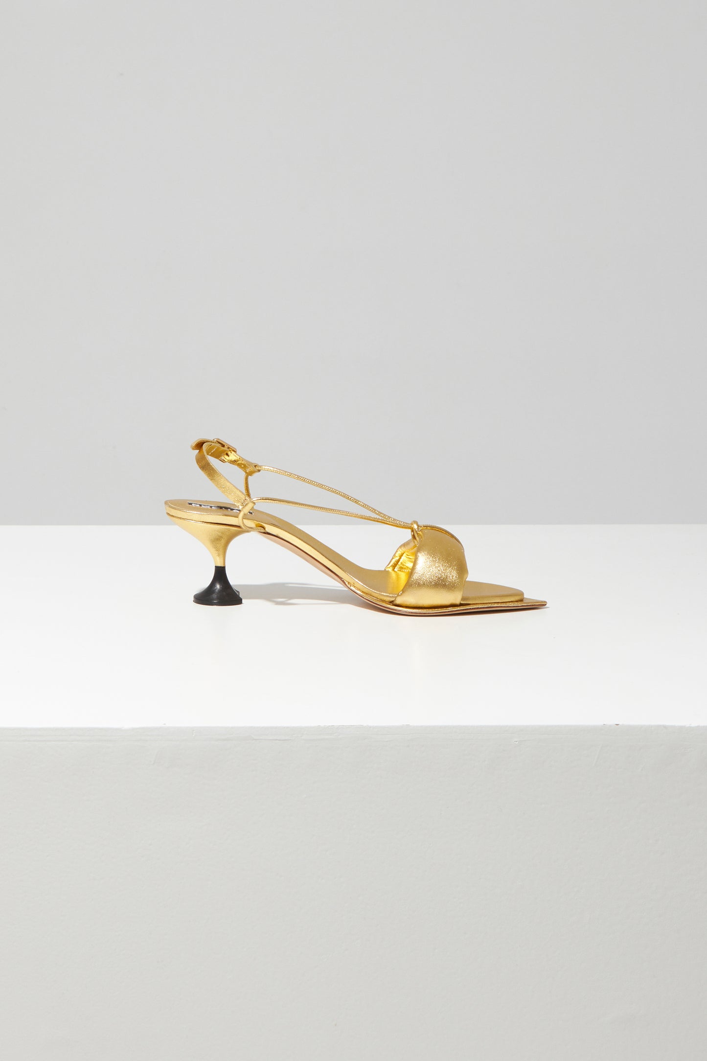 BEAUVAU H. 60 SANDAL