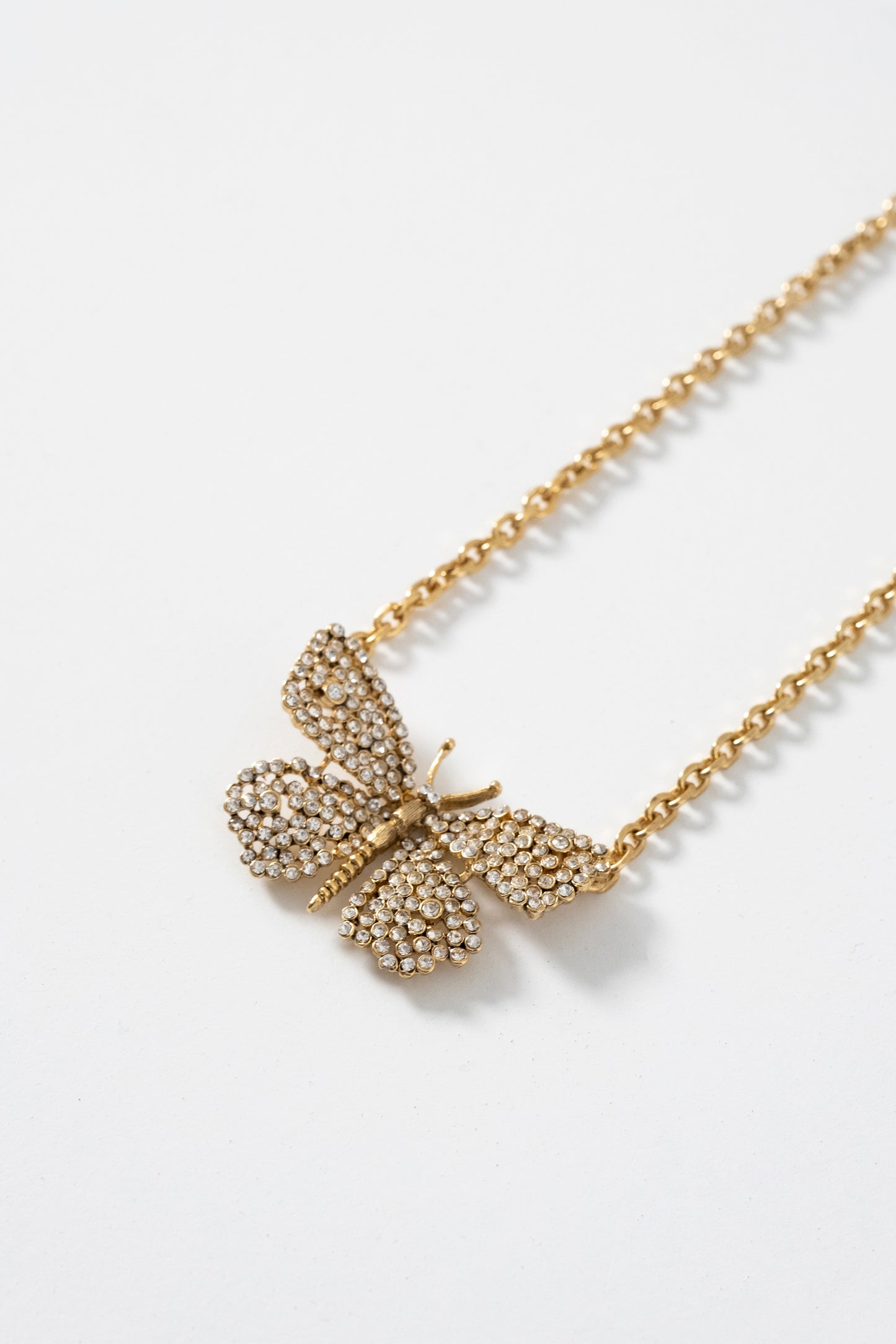 BUTTERFLY PENDANT NECKLACE