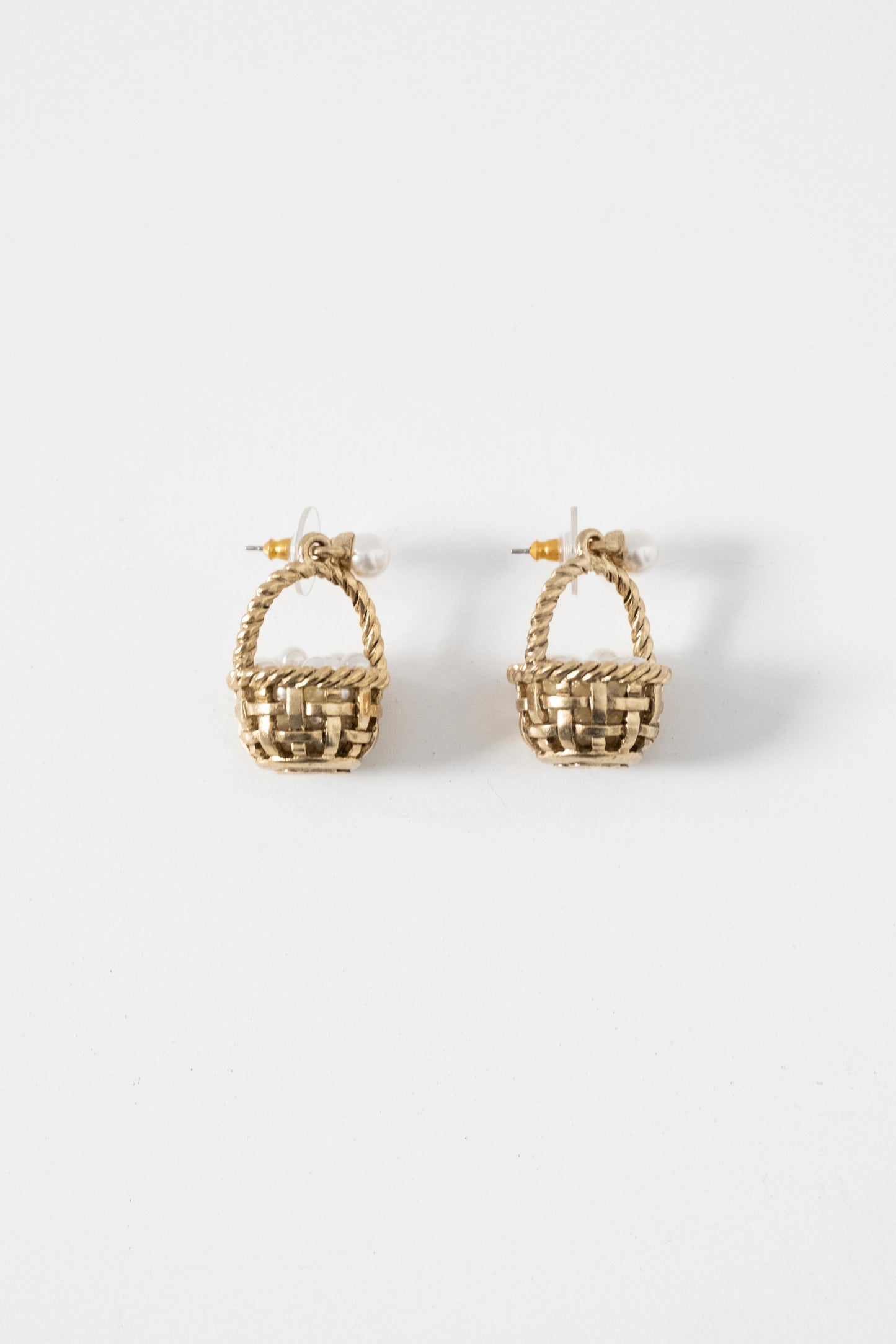BASKET EARRING