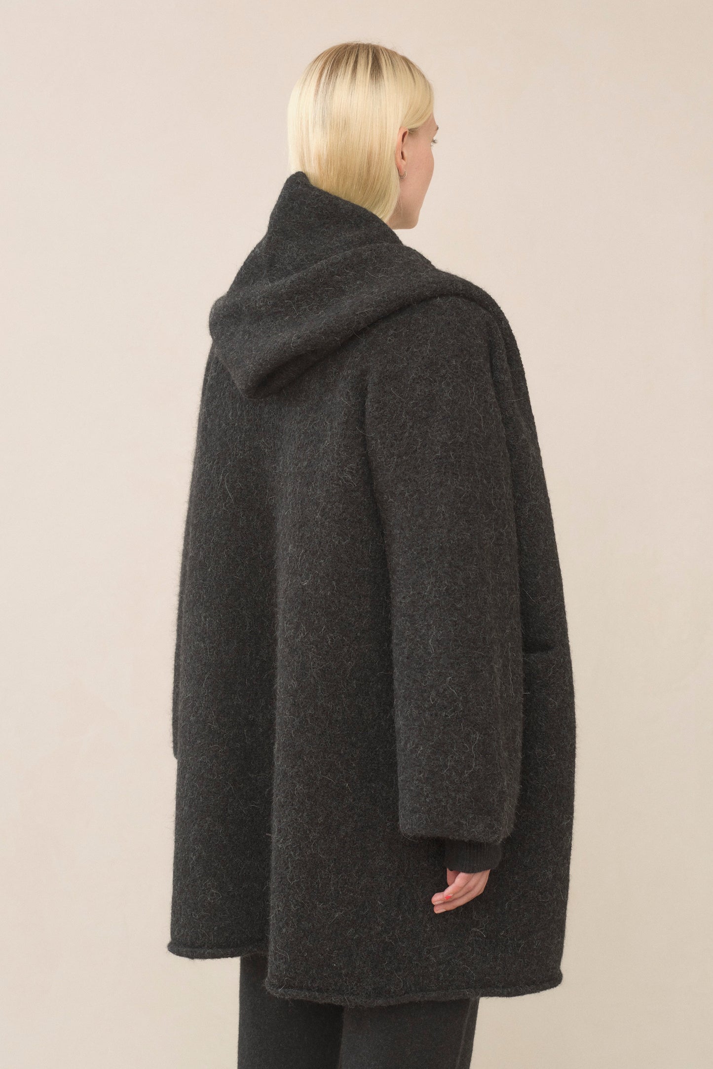 CAPOTE COAT