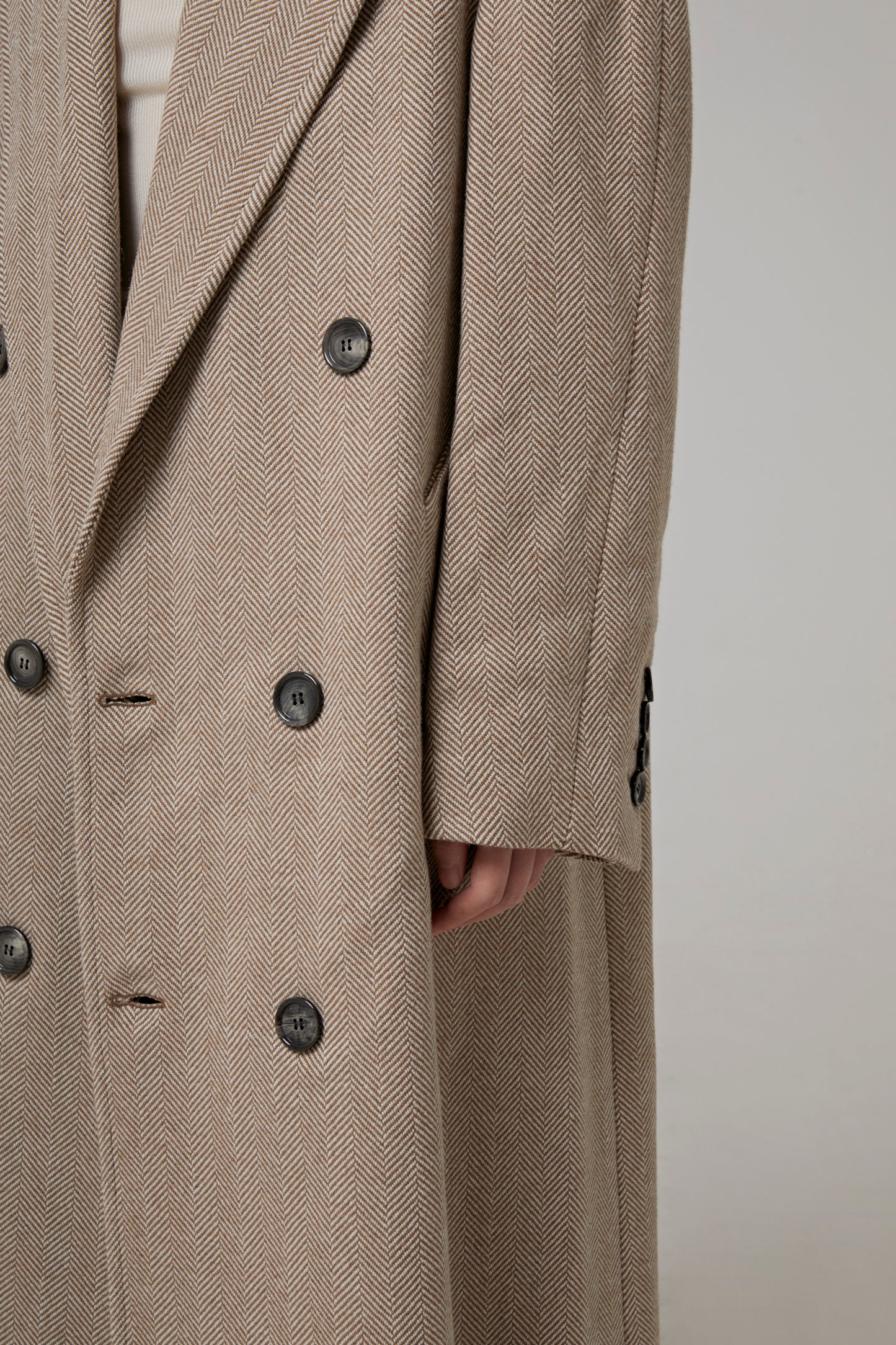 DOUBLE BREASTED COAT