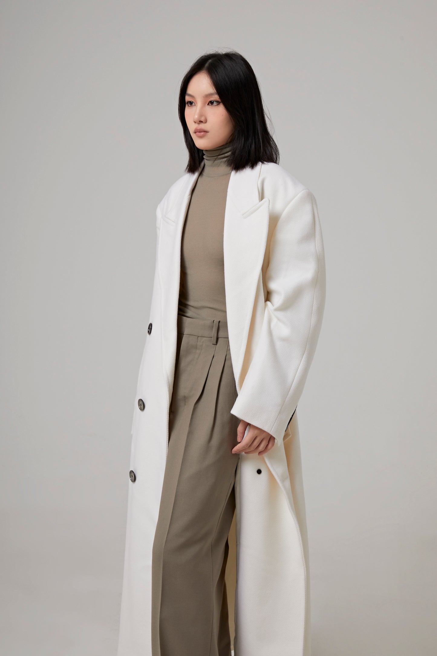 DOUBLE BREASTED COAT