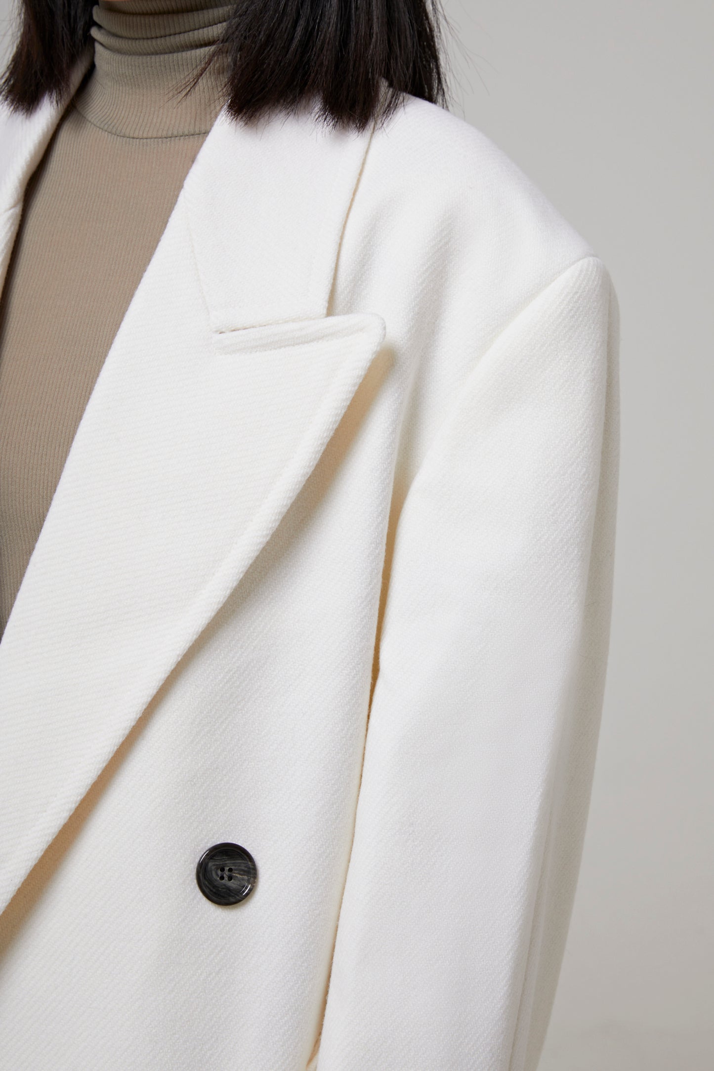 DOUBLE BREASTED COAT
