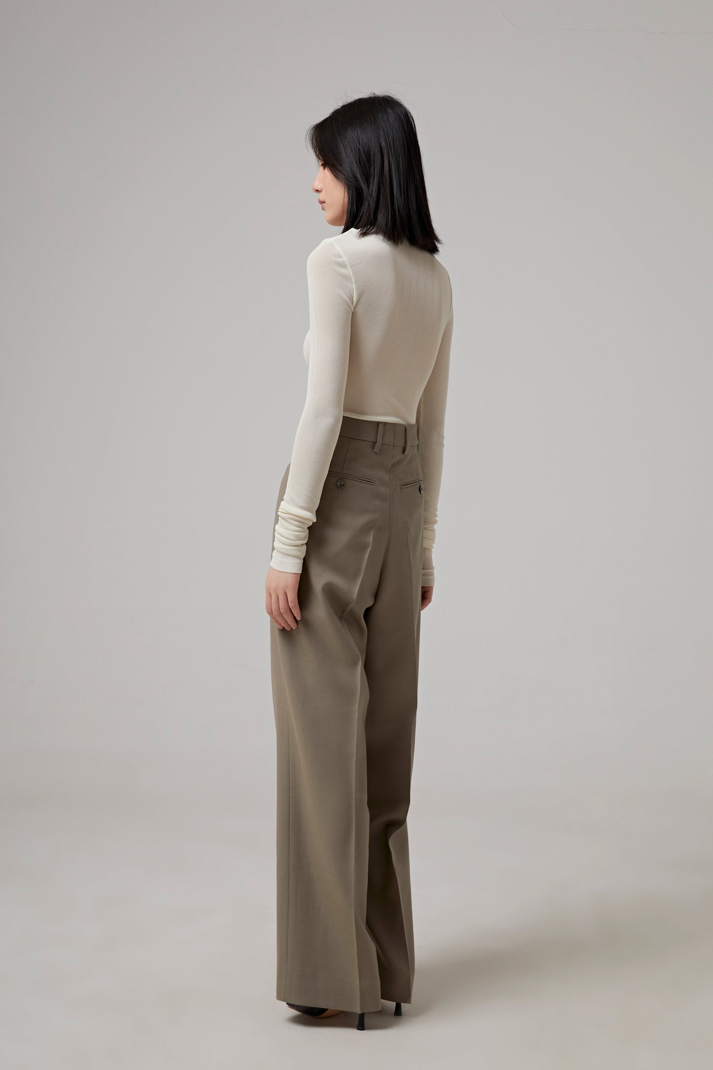 STRAIGHT FIT TROUSERS